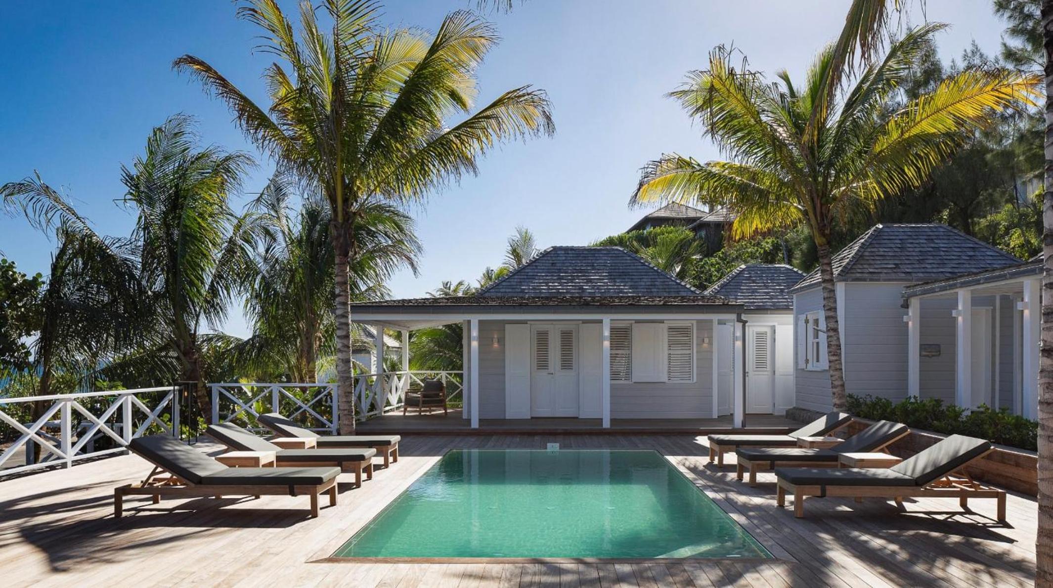 Charming Villa with Lovely Swimming Pool