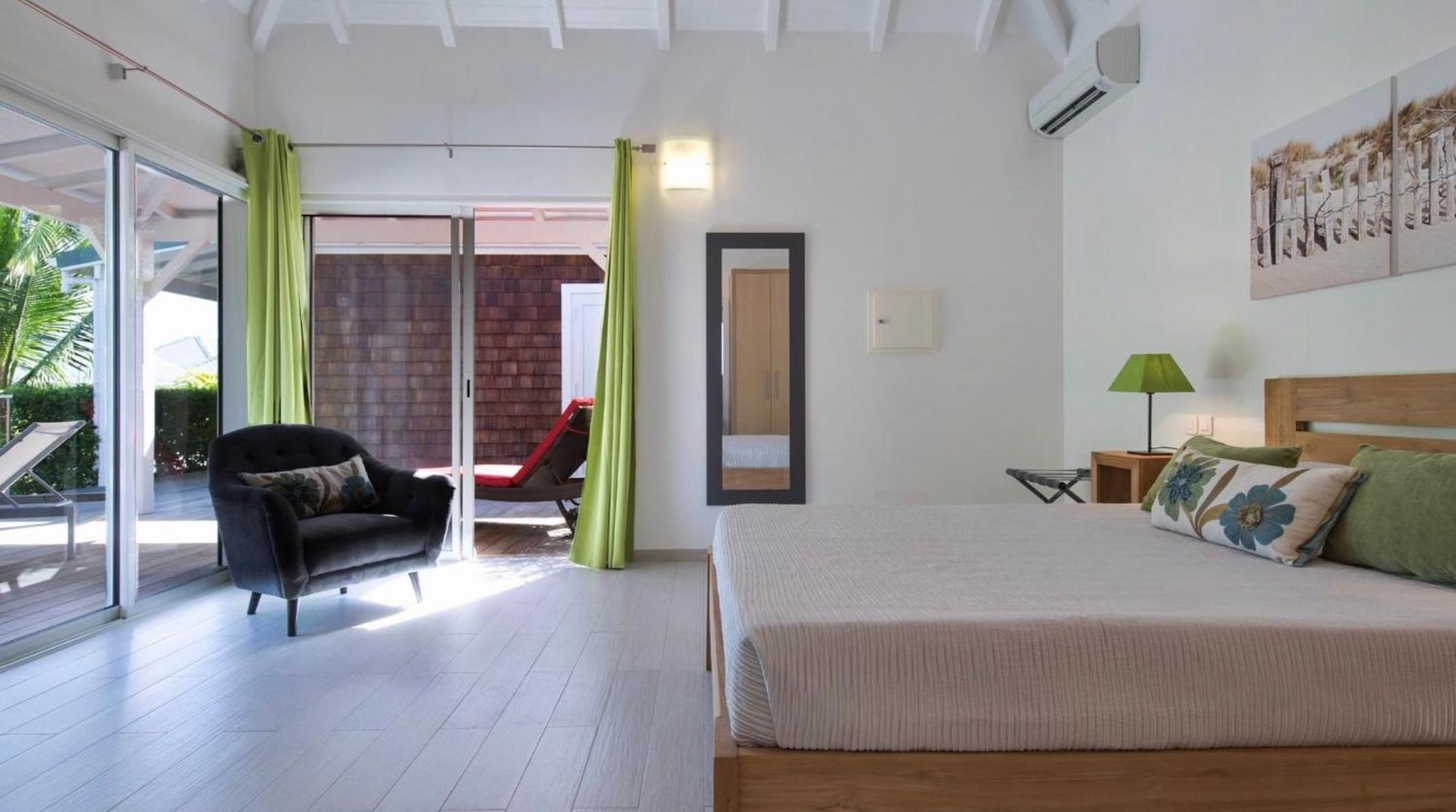 Charming Villa in a Quiet Residential Area
