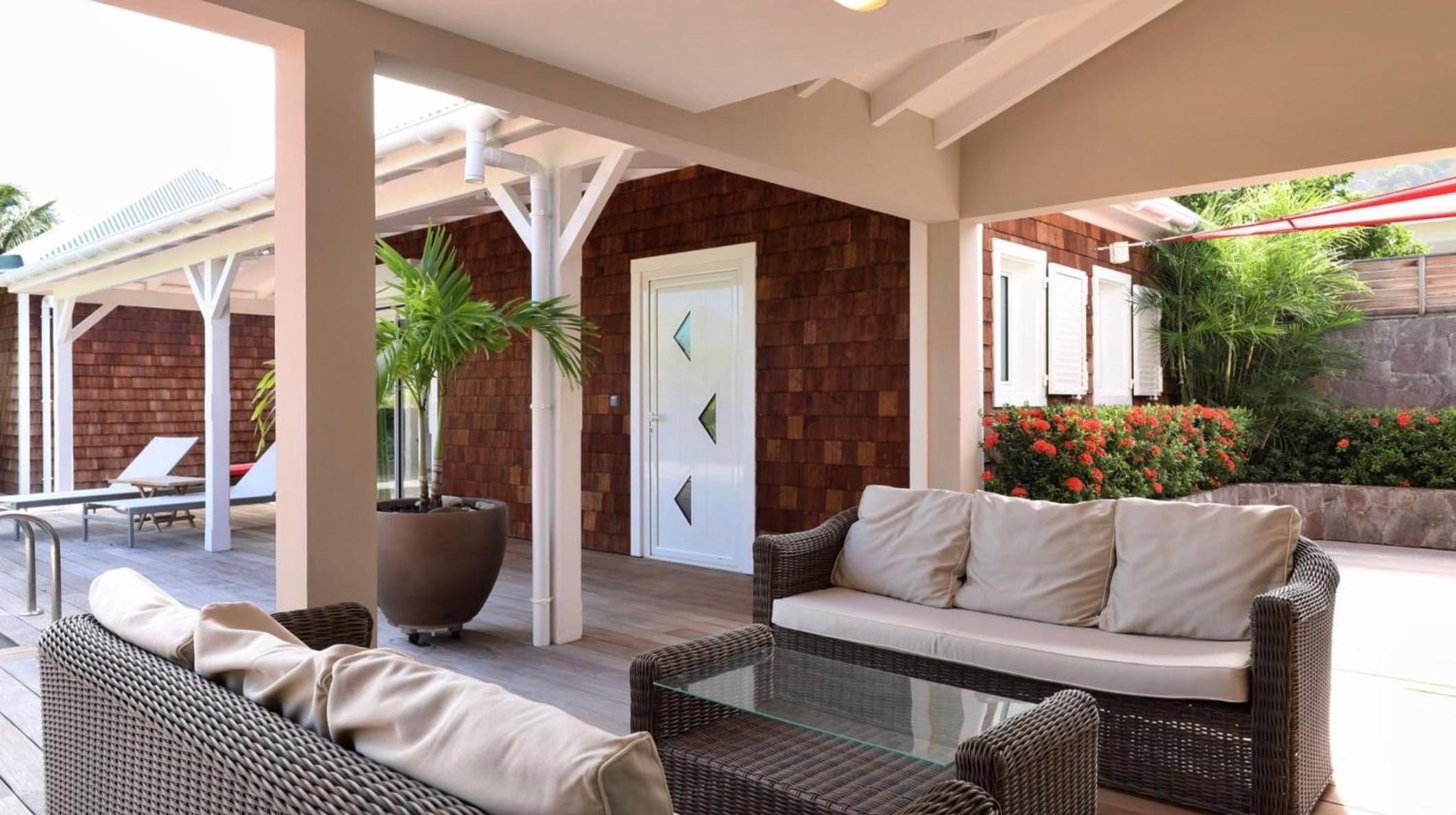 Charming Villa in a Quiet Residential Area