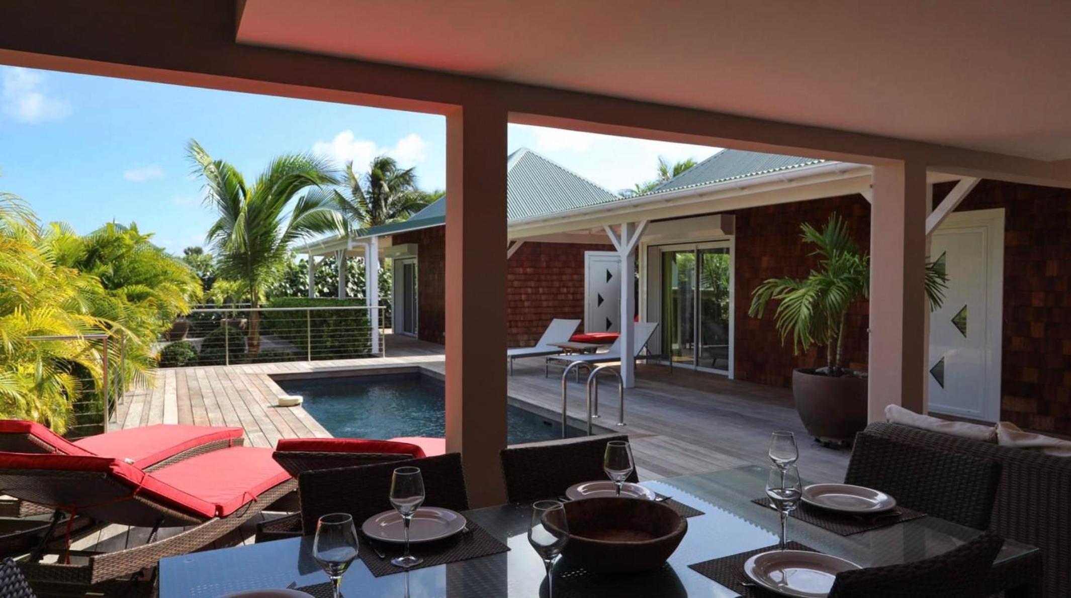 Charming Villa in a Quiet Residential Area
