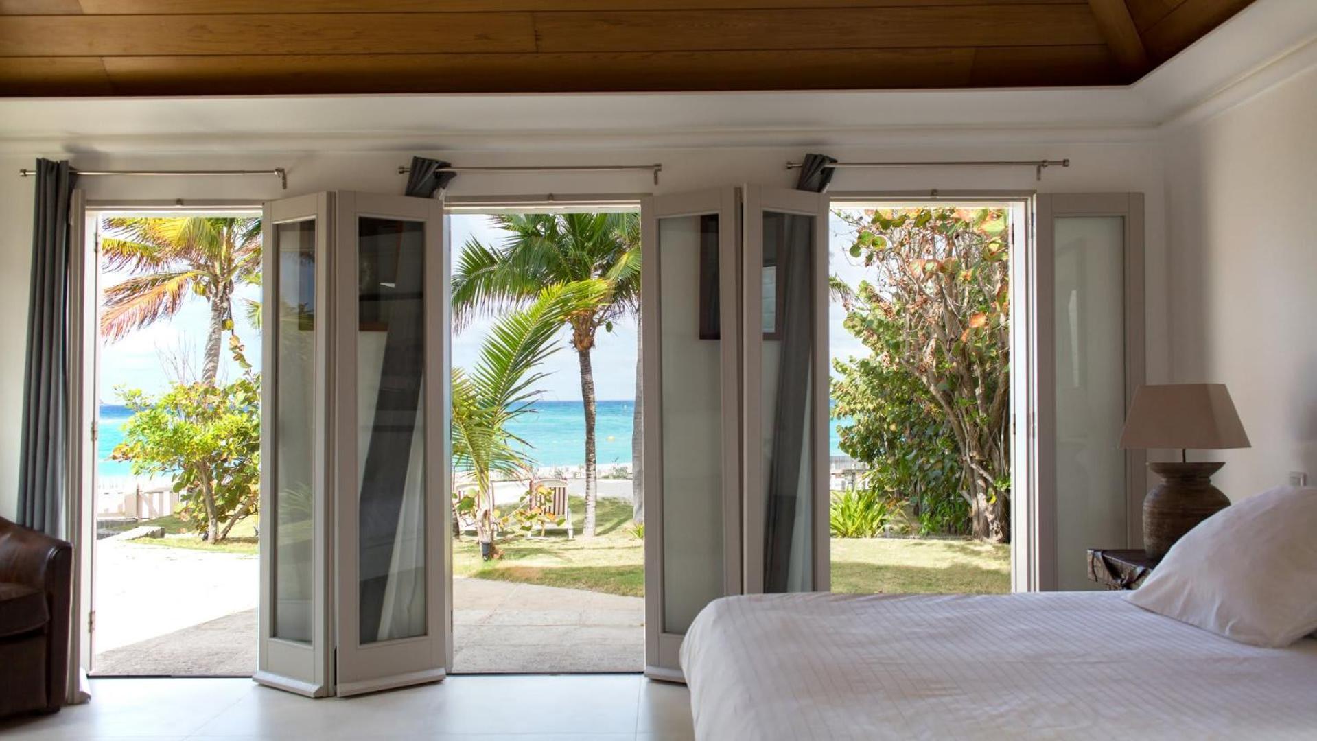 Magnificent Villa Located on the Famous Beach