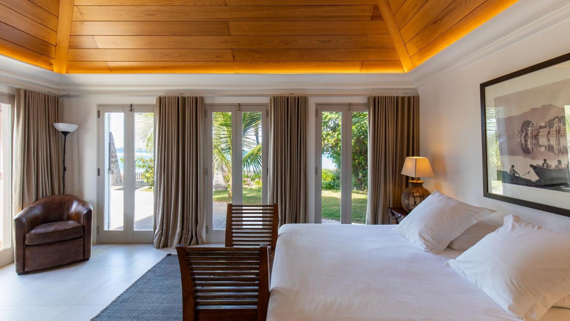 Magnificent Villa Located on the Famous Beach