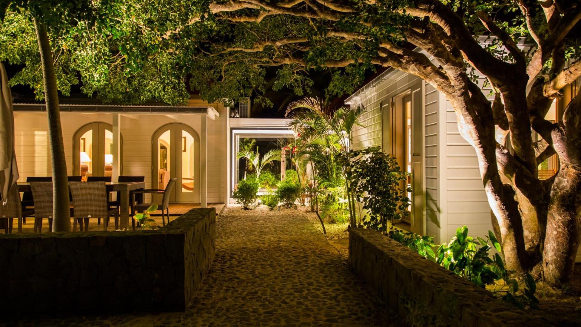 Magnificent Villa Located on the Famous Beach