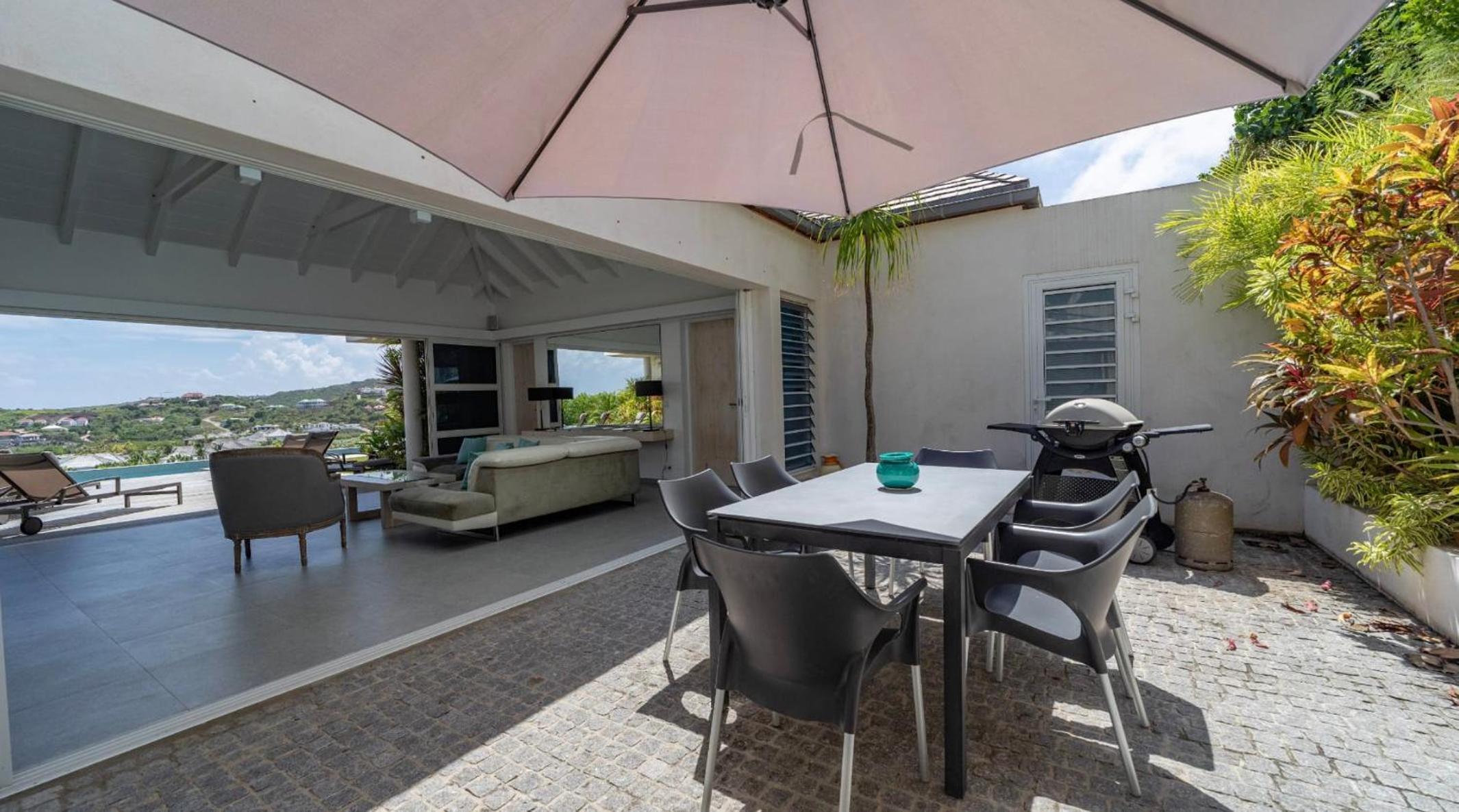 Charming villa with Outstanding View