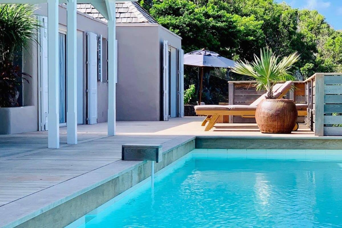 Hillside Villa with Spectacular Sea Views