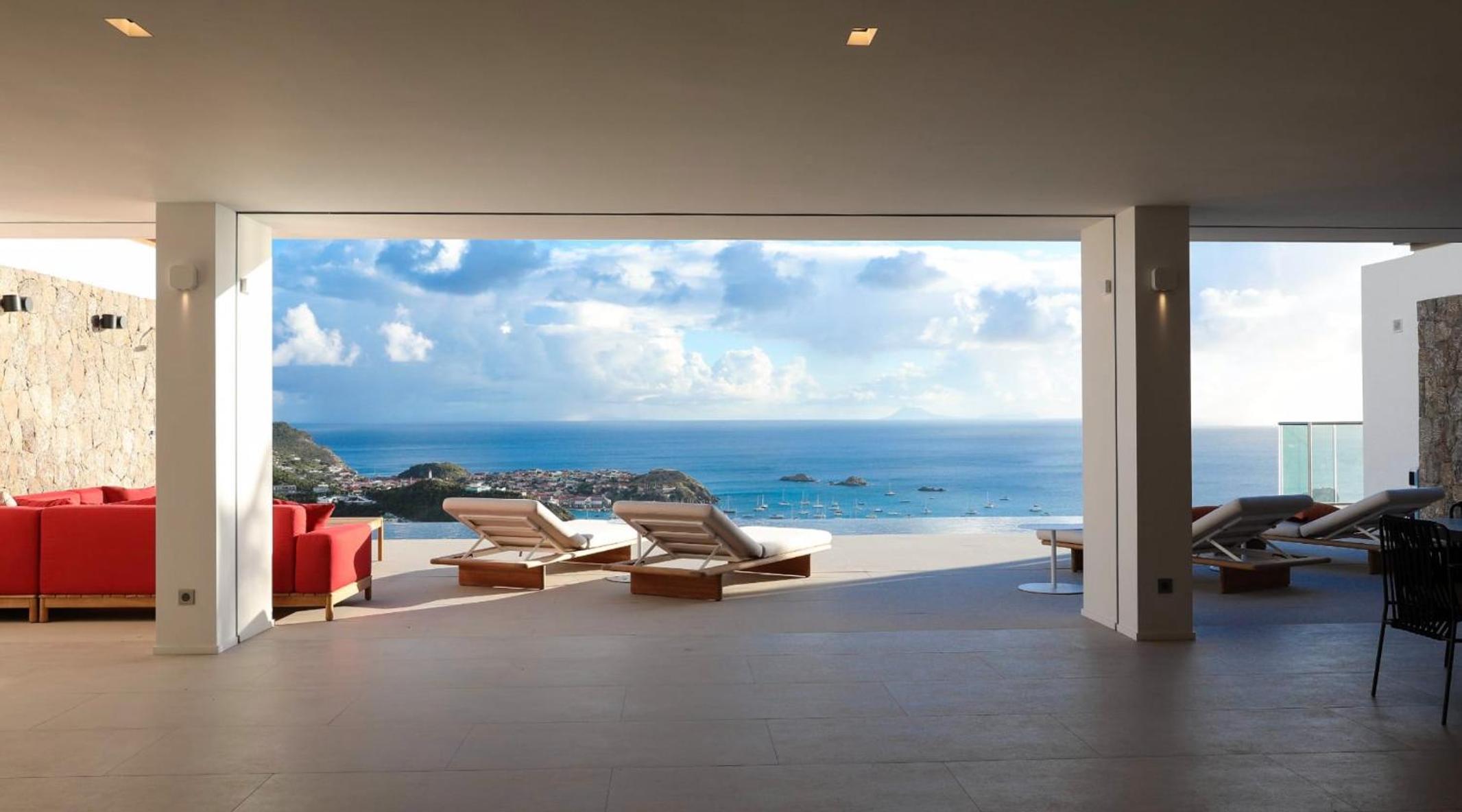 Ideal Villa with Architectural Gem