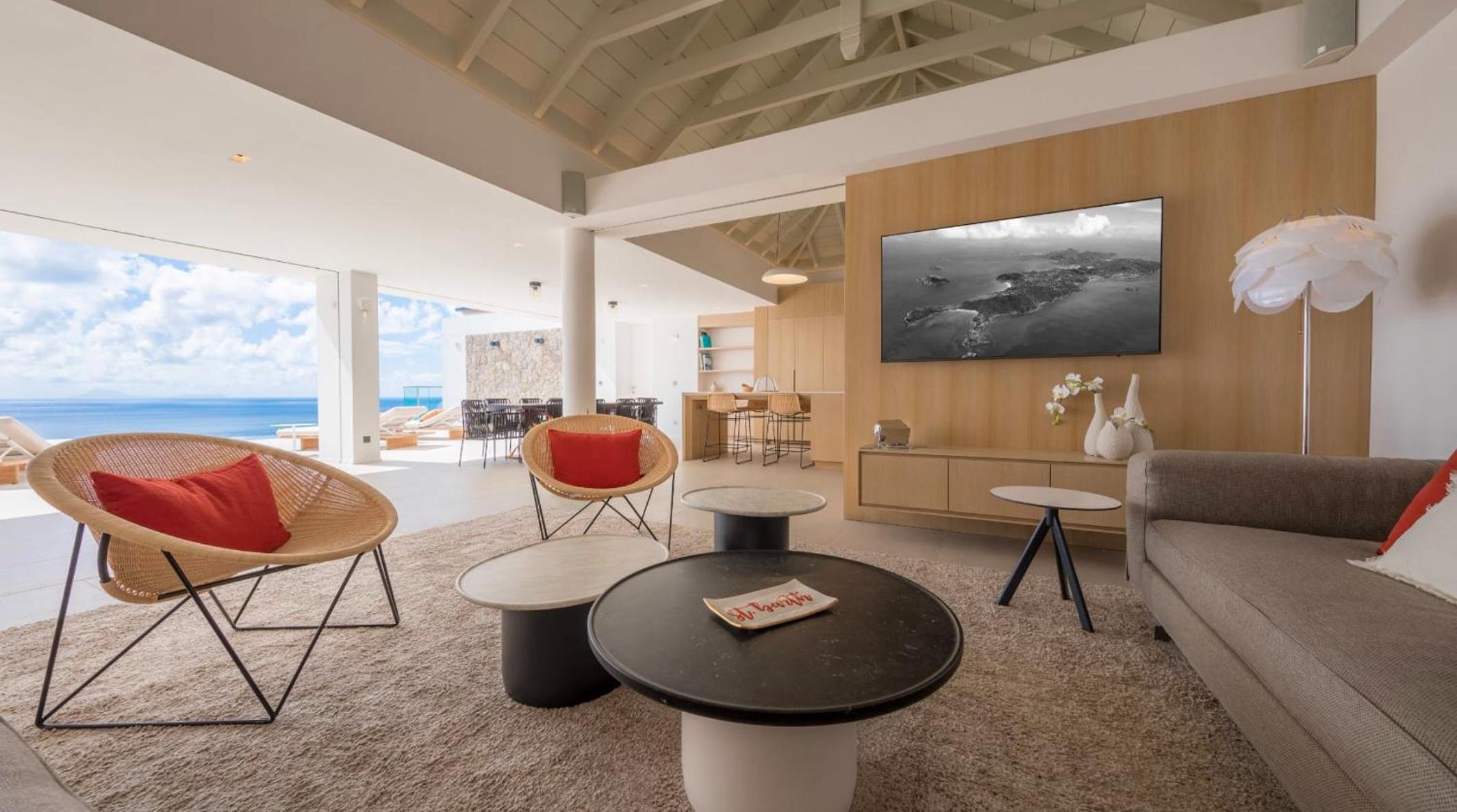 Ideal Villa with Architectural Gem