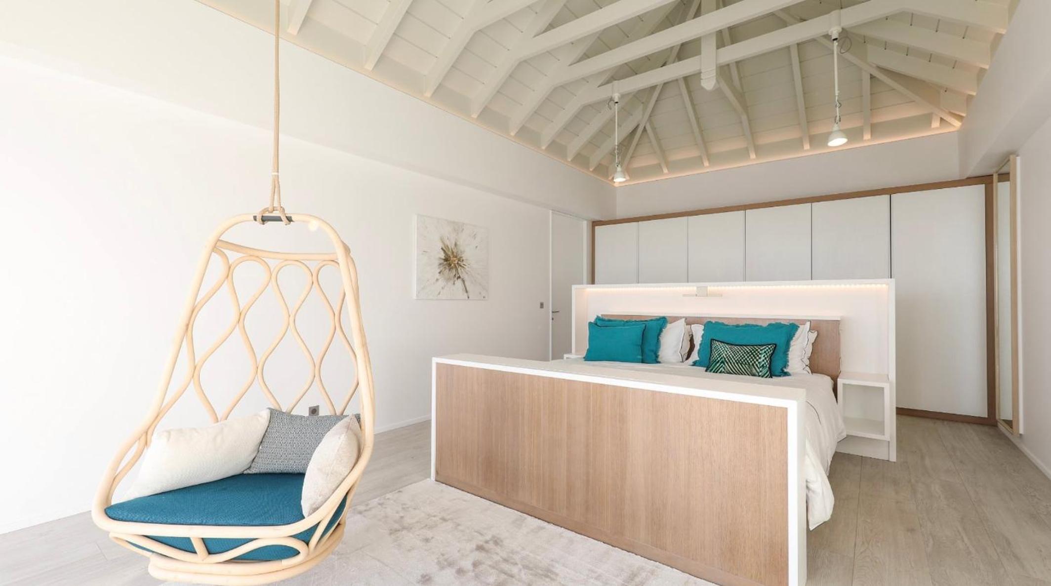 Ideal Villa with Architectural Gem