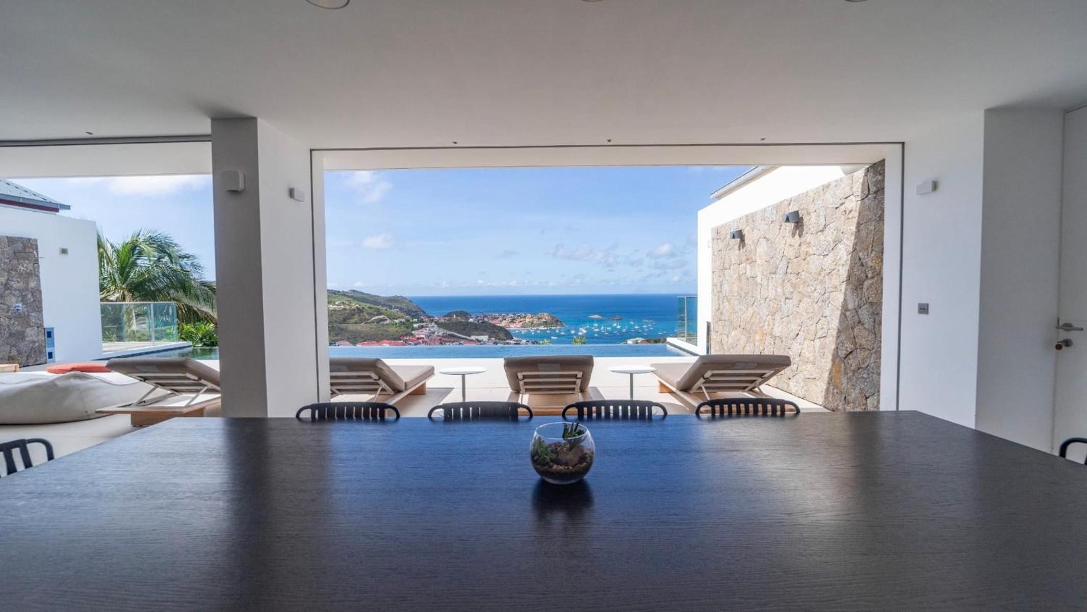 Ideal Villa with Architectural Gem