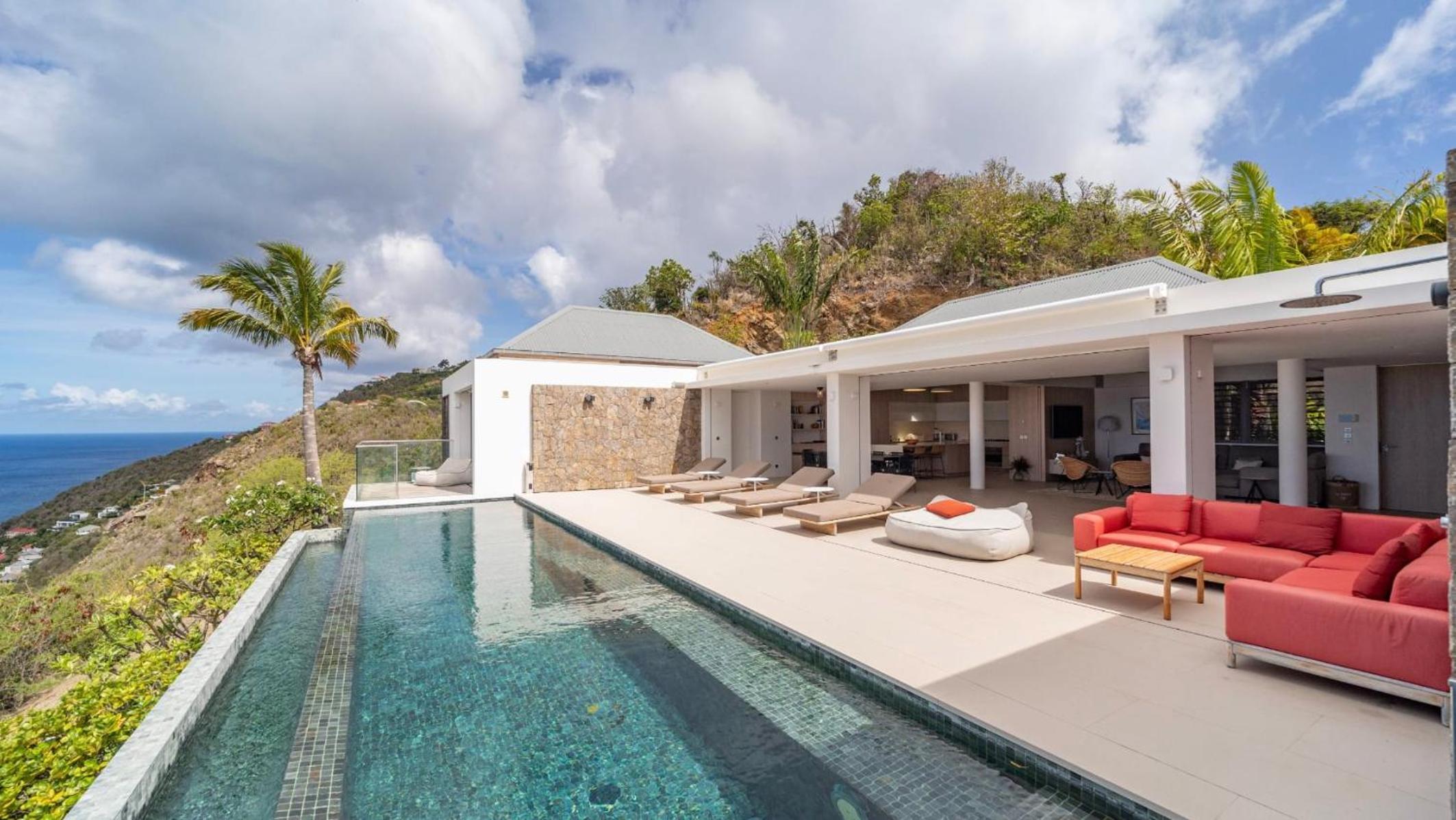 Ideal Villa with Architectural Gem