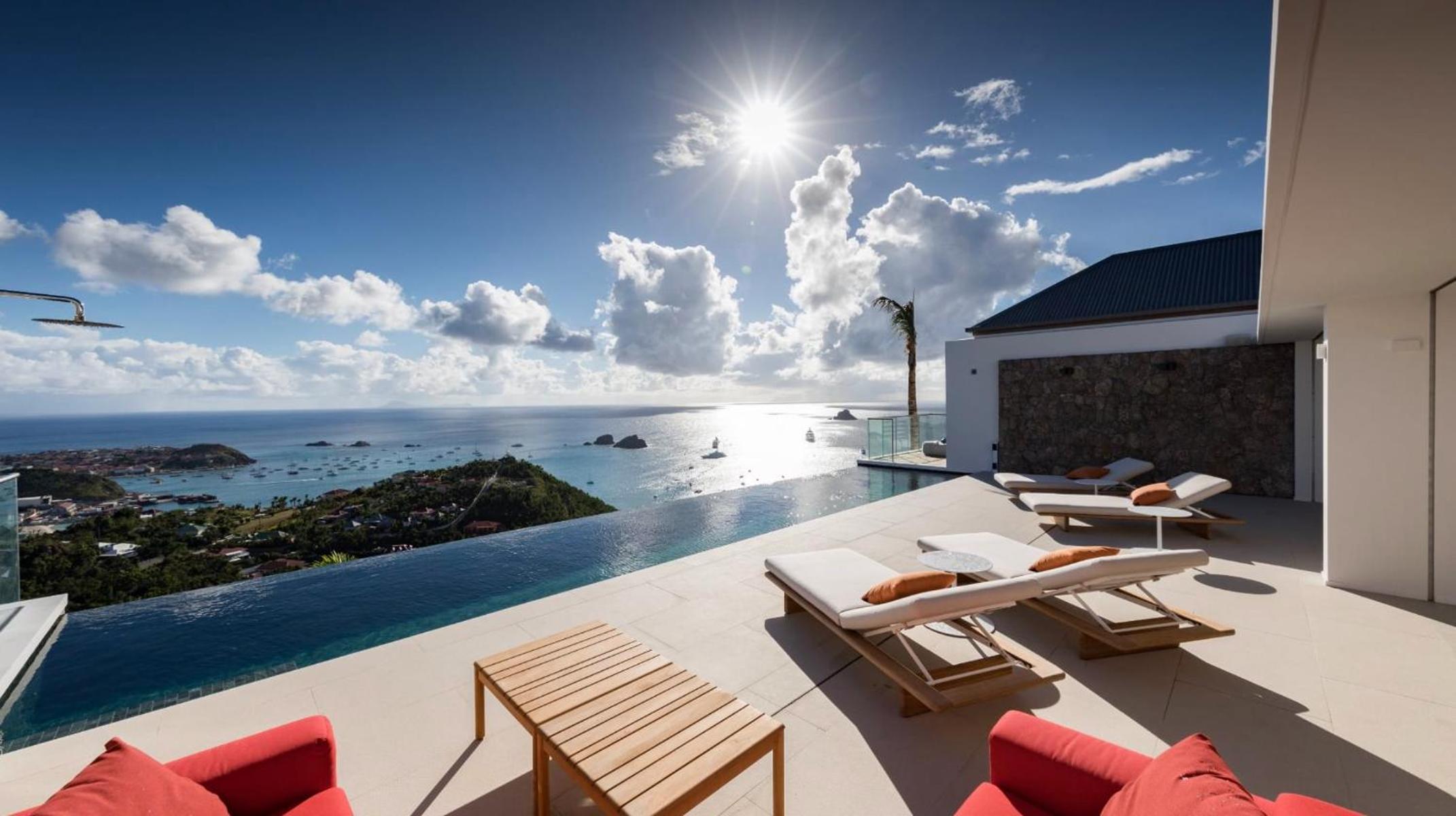 Ideal Villa with Architectural Gem
