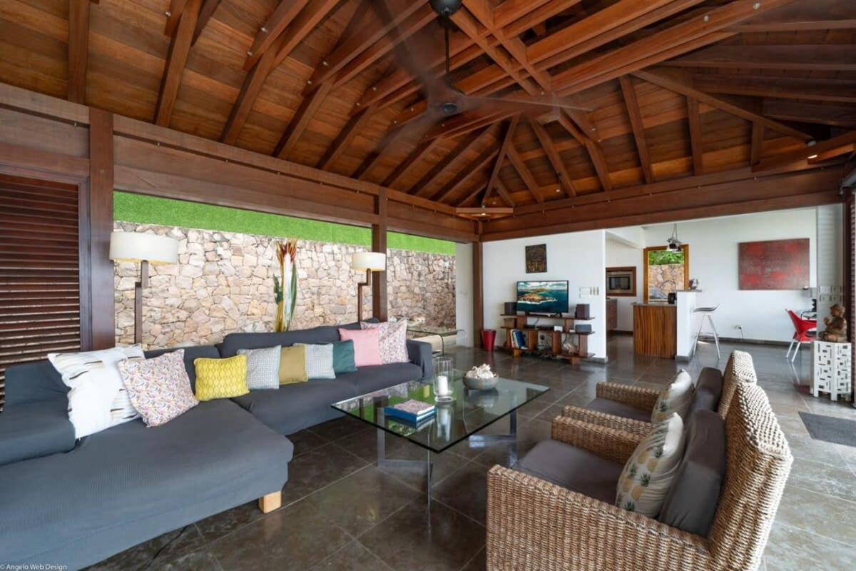 Magnificent 2Br Villa with Panoramic Views