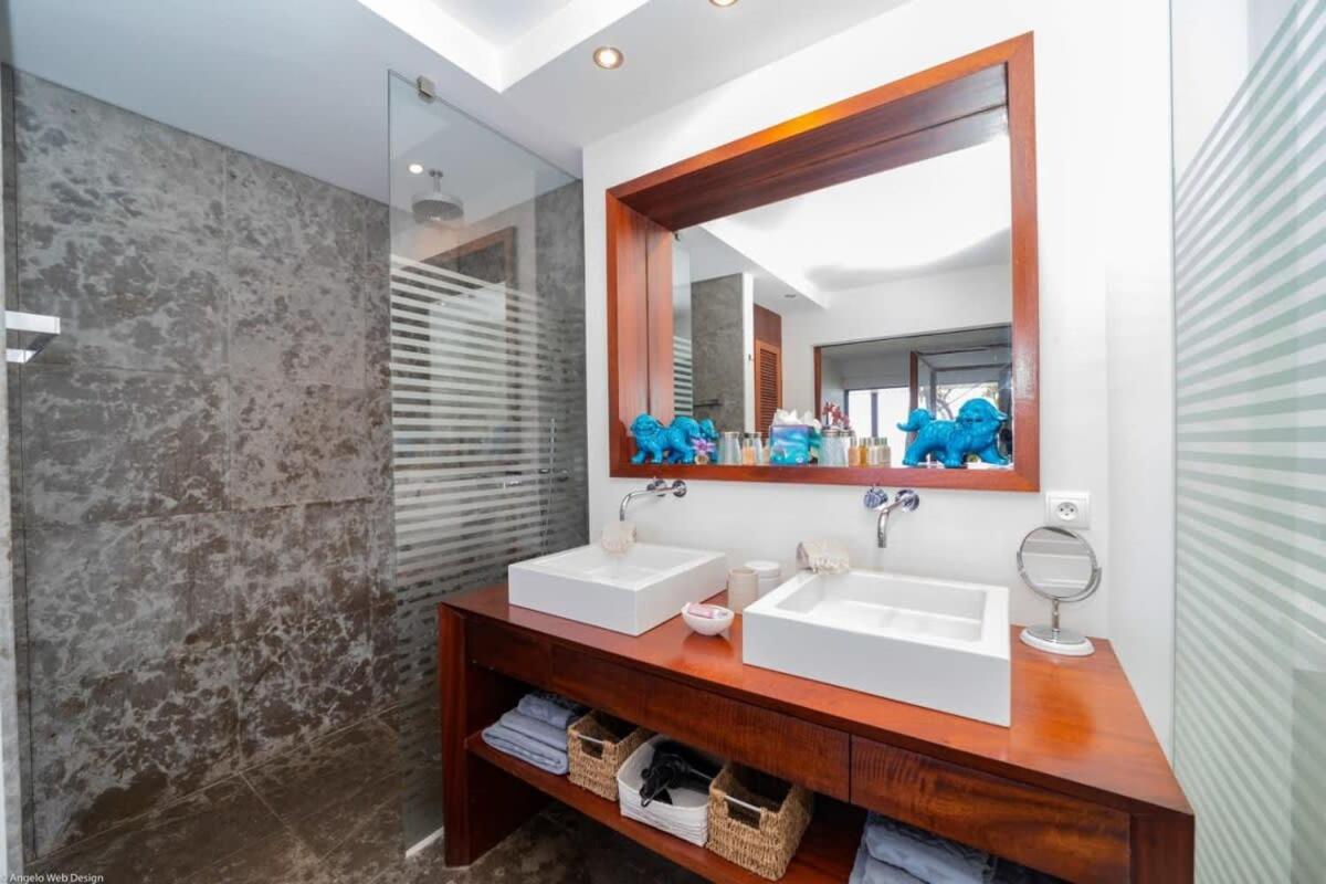 Magnificent 2Br Villa with Panoramic Views
