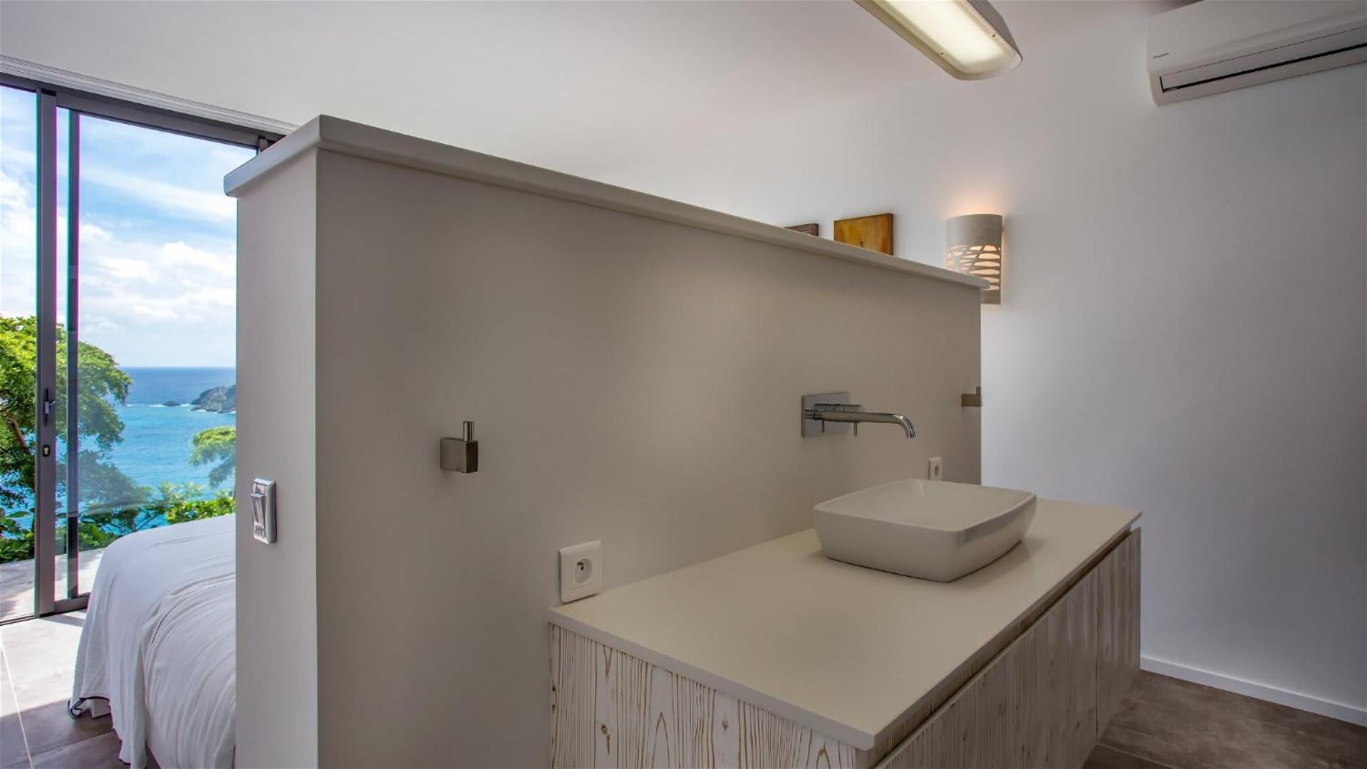 Spacious Villa with Utmost Calm and Beauty
