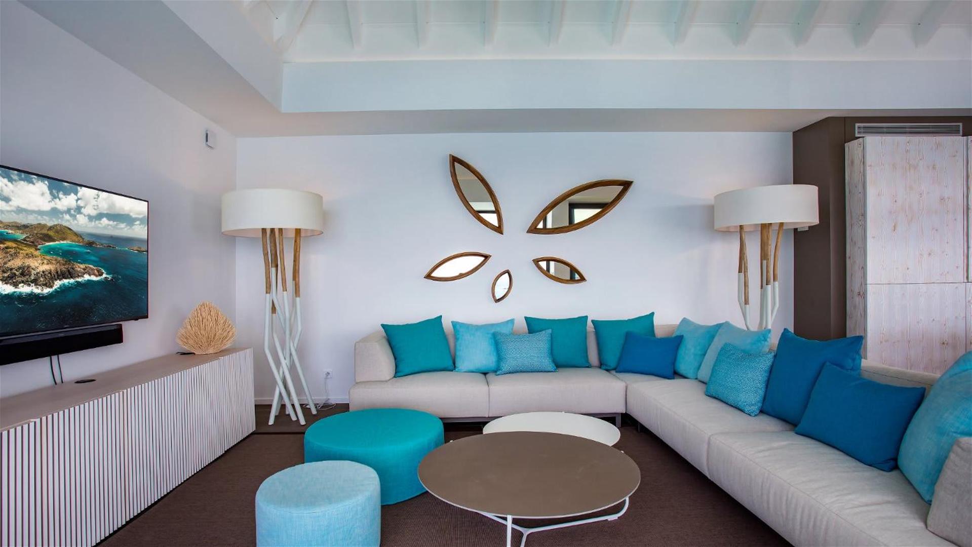Spacious Villa with Utmost Calm and Beauty