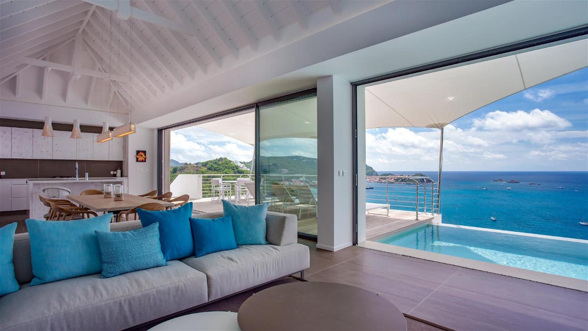 Spacious Villa with Utmost Calm and Beauty