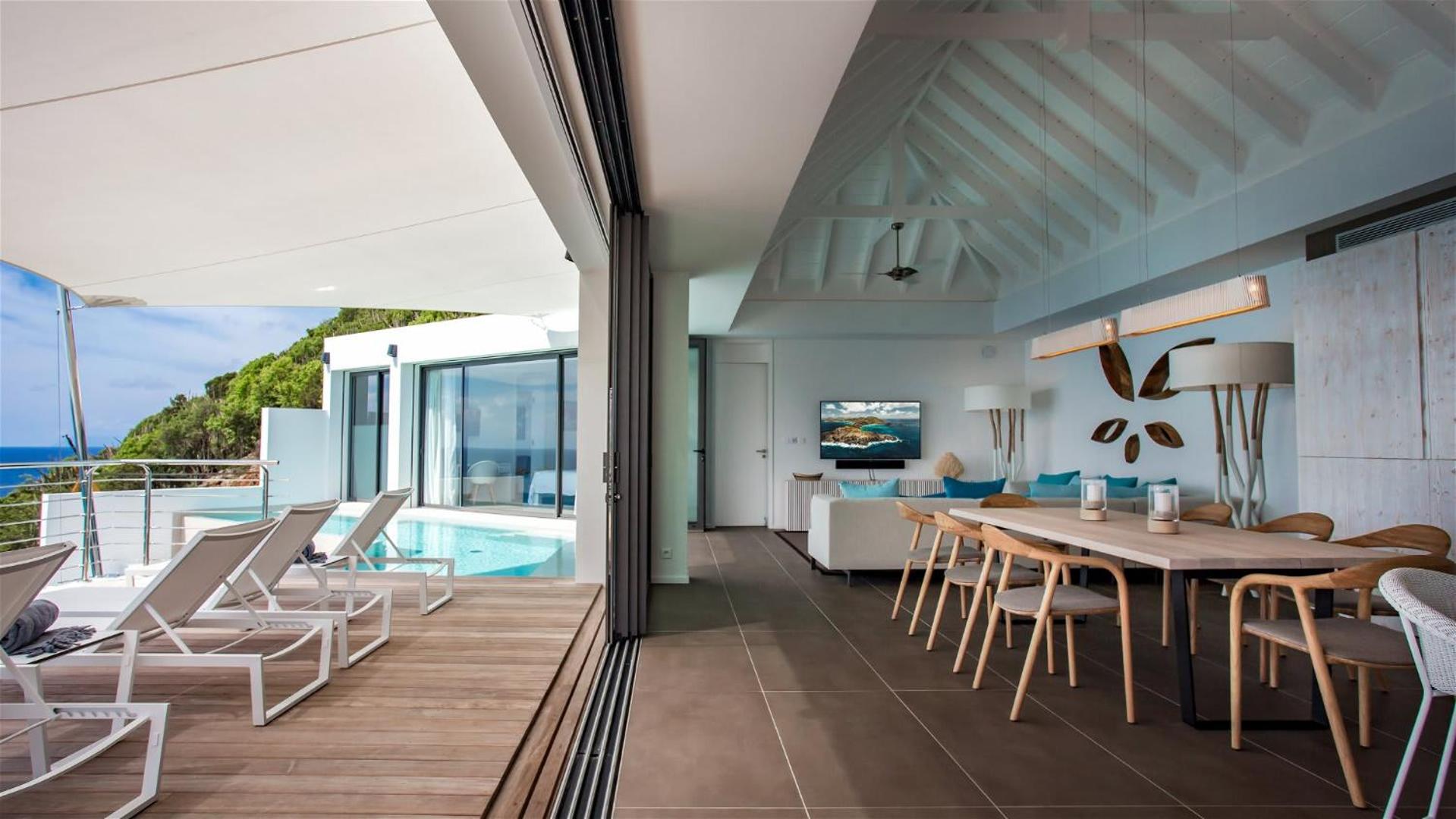 Spacious Villa with Utmost Calm and Beauty