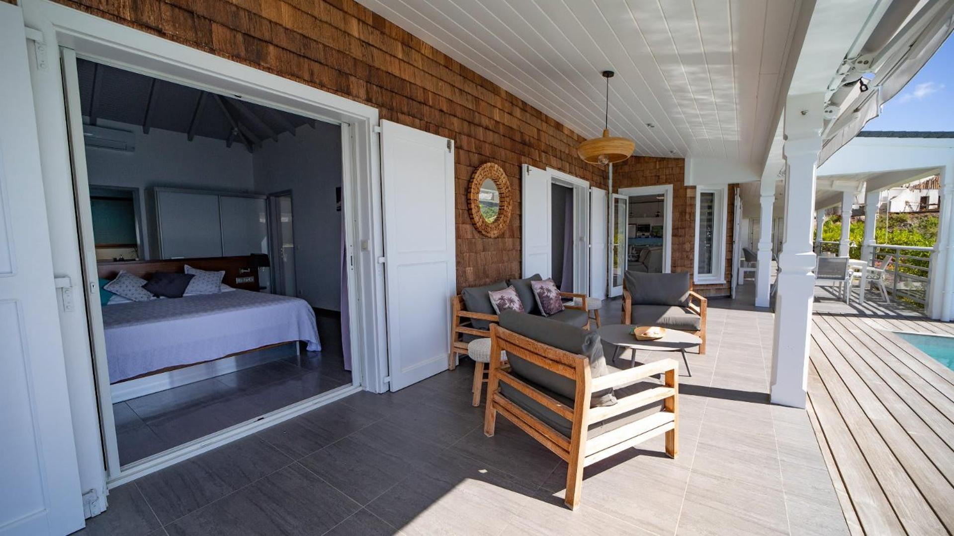 Quiet Villa Surrounded by Tropical Vegetation