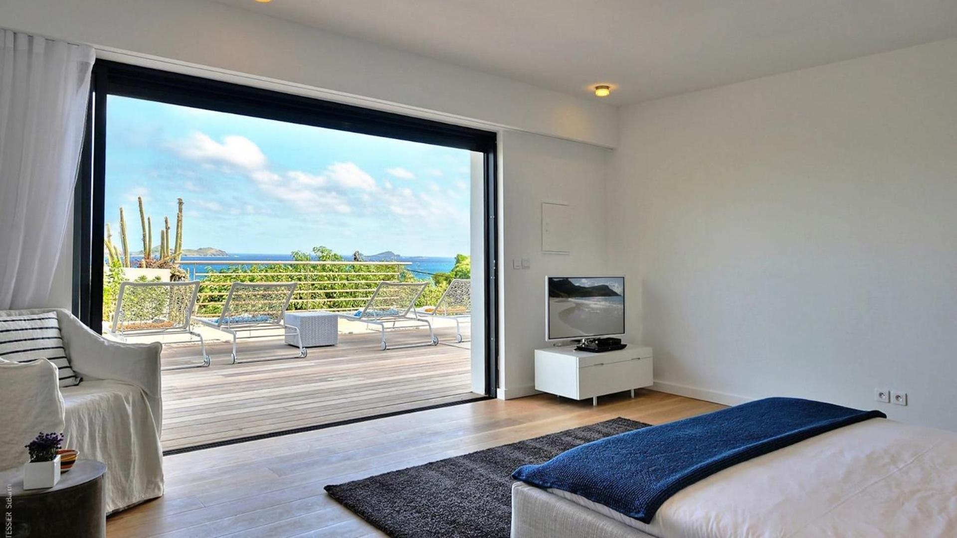 Elegant Villa with Superb View