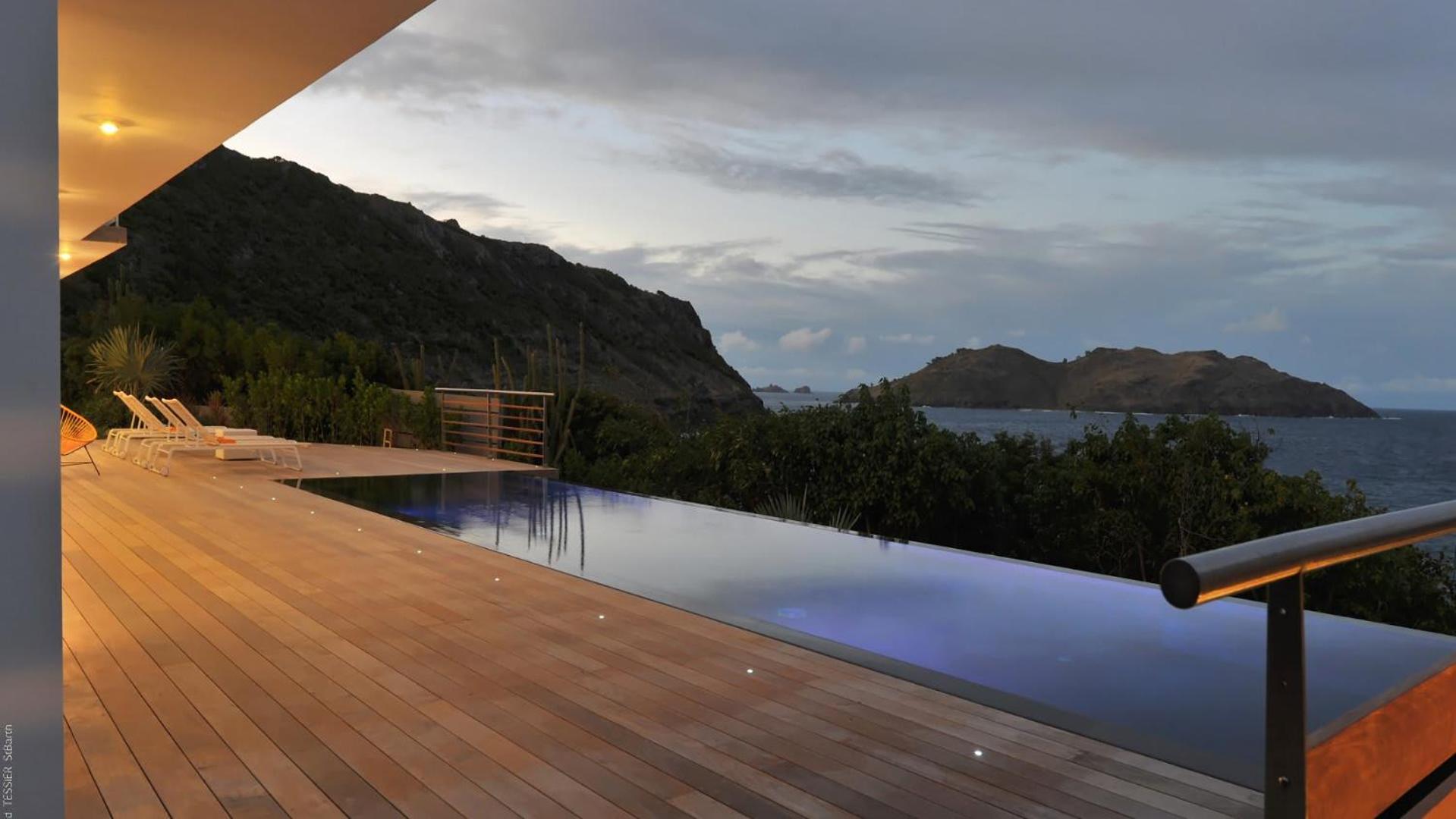Elegant Villa with Superb View