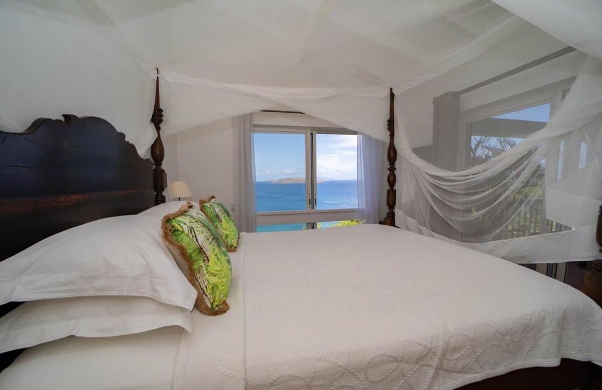 Prime Heights Villa in Pointe Milou