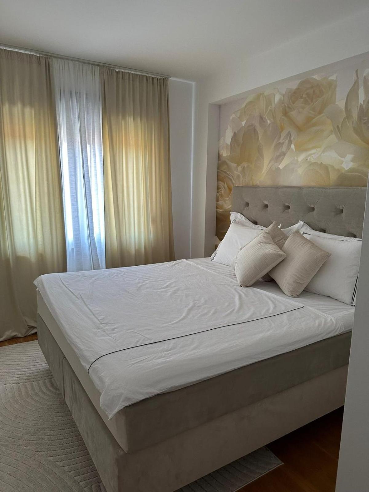 Sky hill residence Mostar