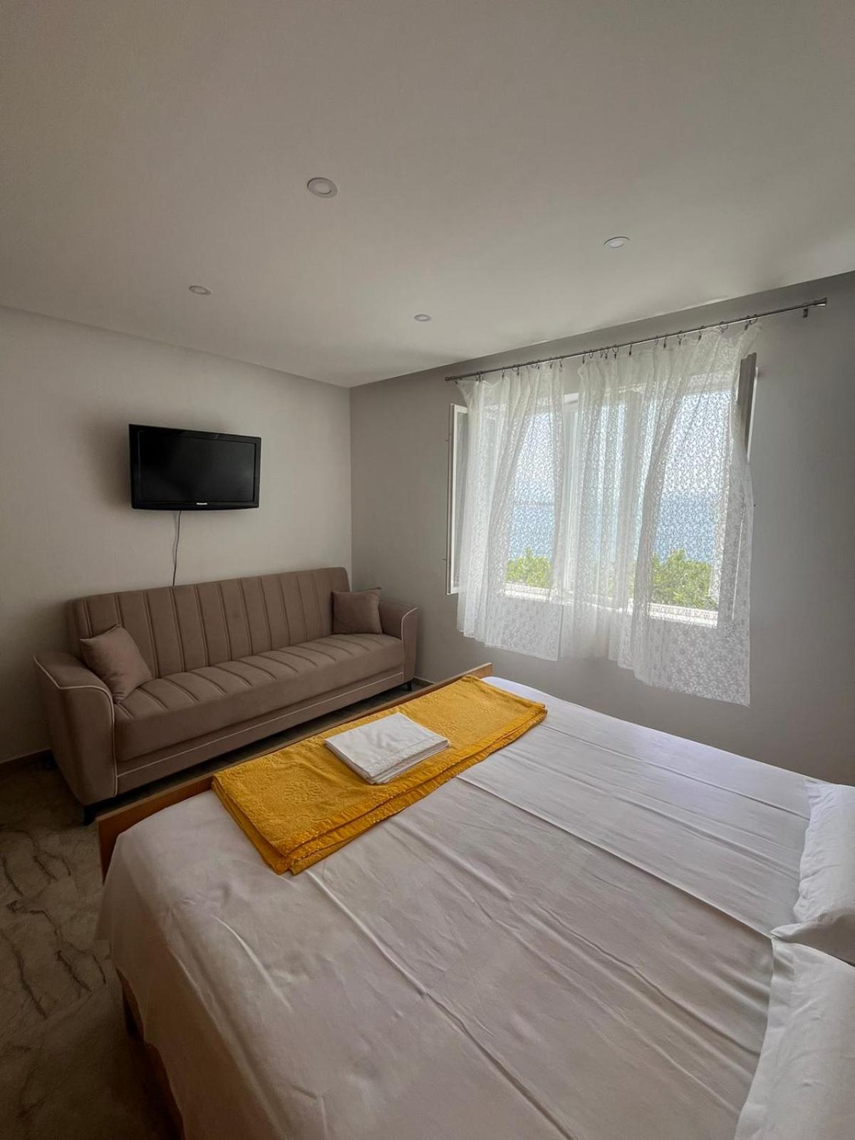 Bonaca Lux Apartment