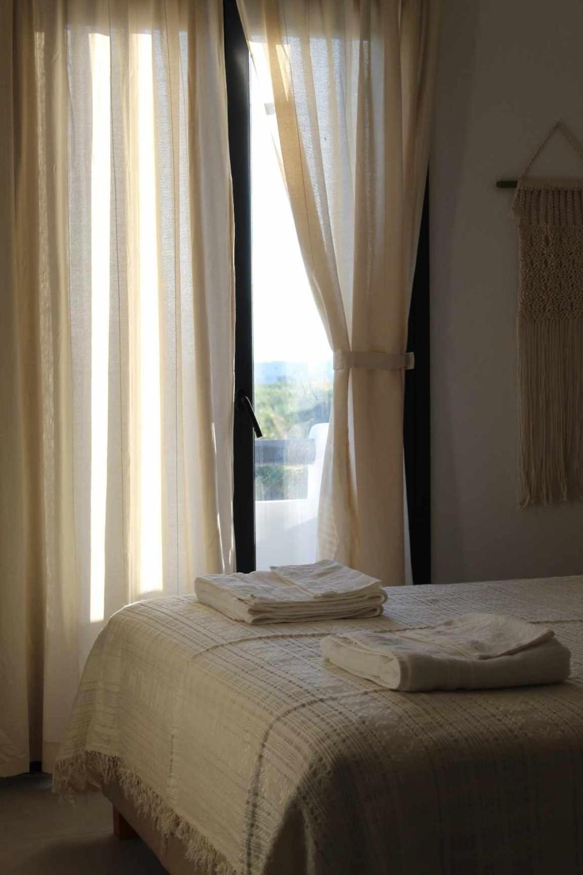 Plaka Divani