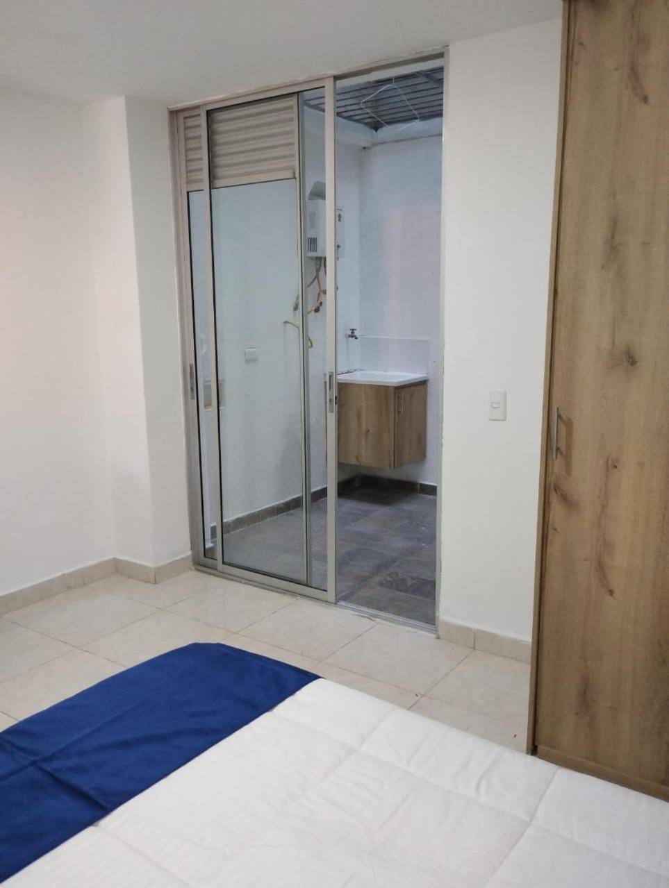 Hermoso aparta estudio en Medellin