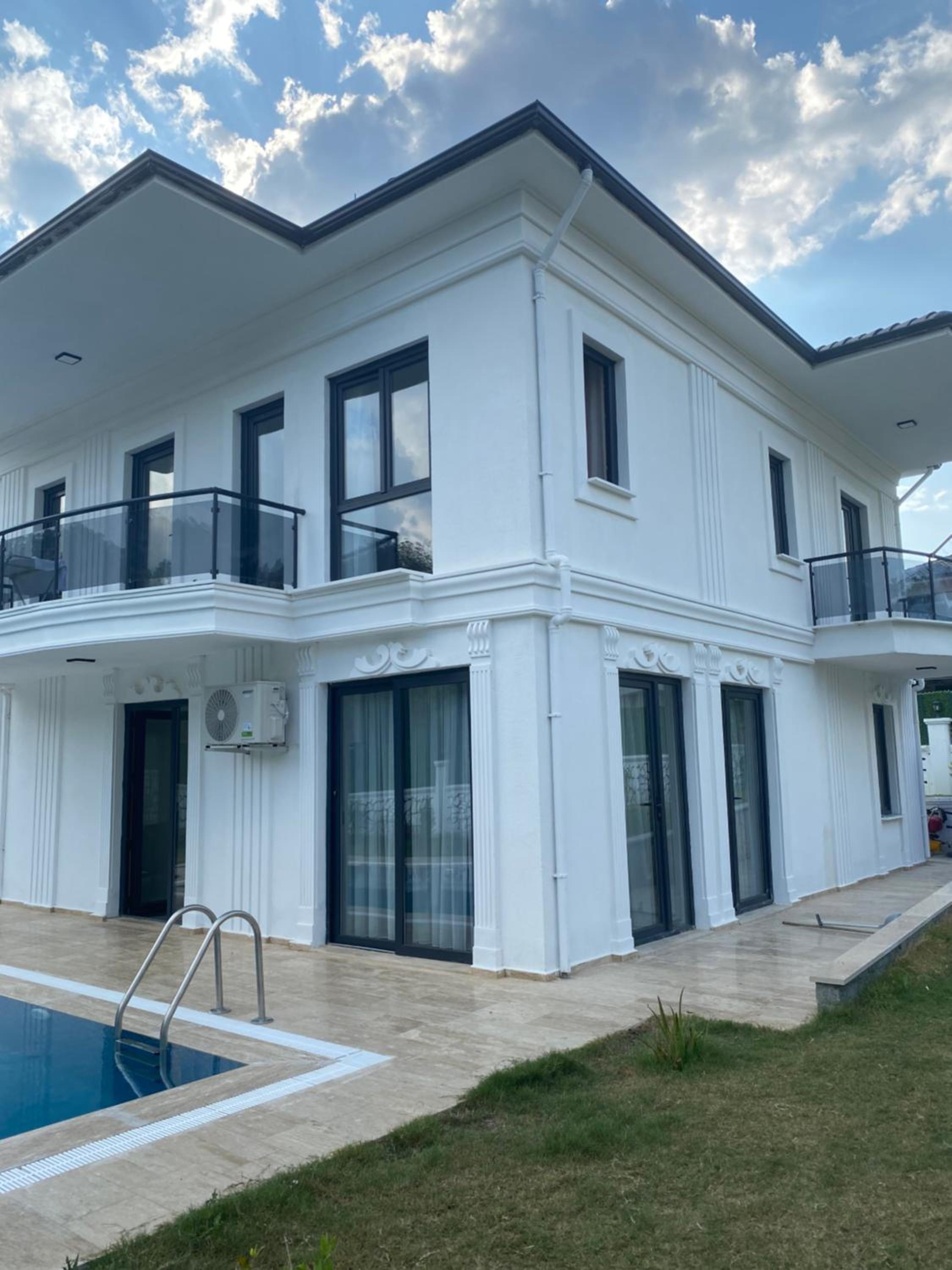 Star House