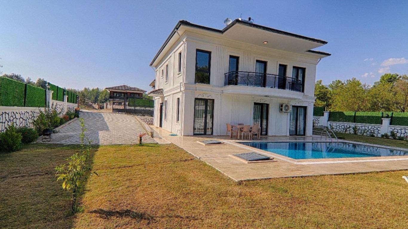 Star House