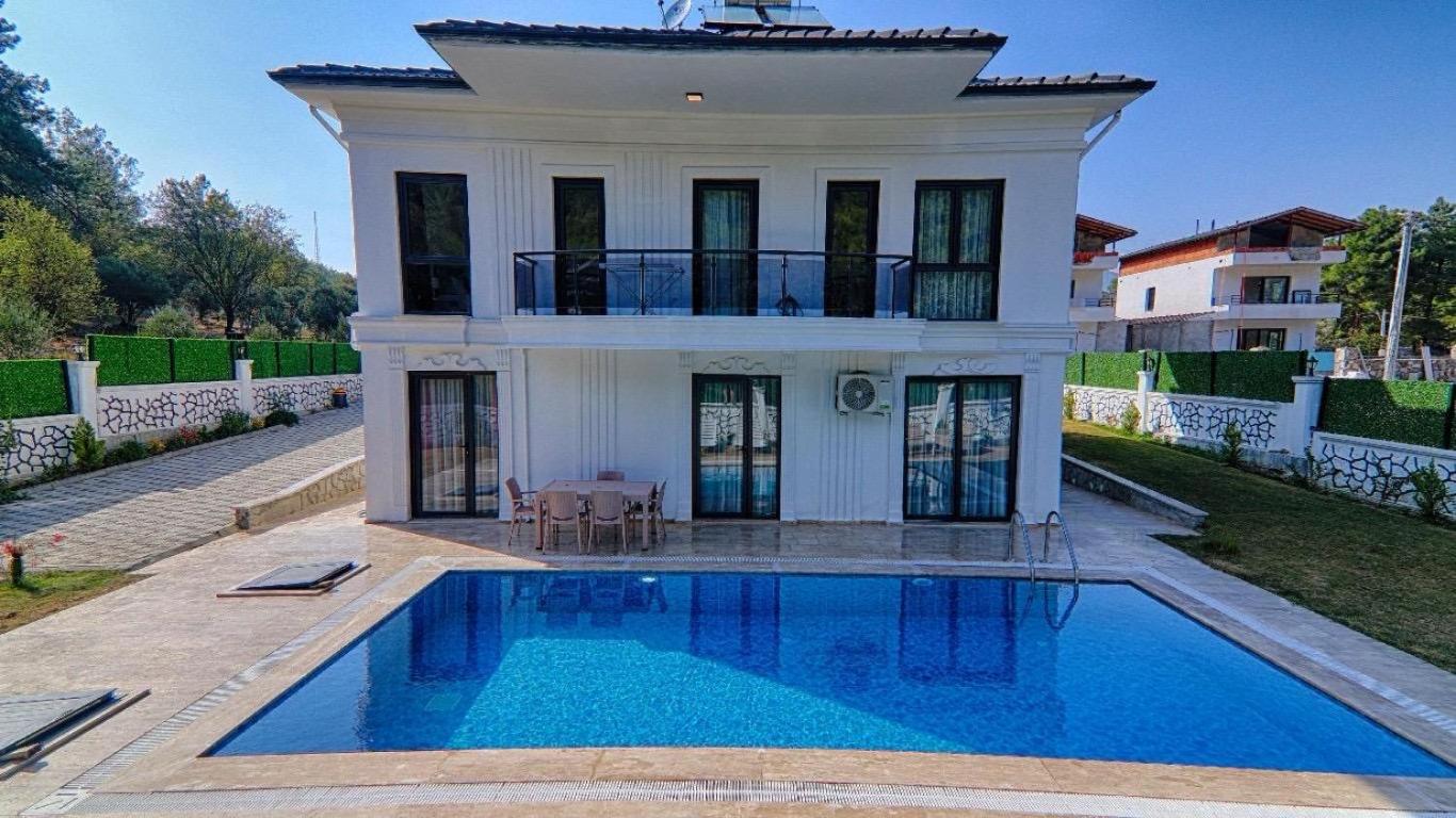 Star House