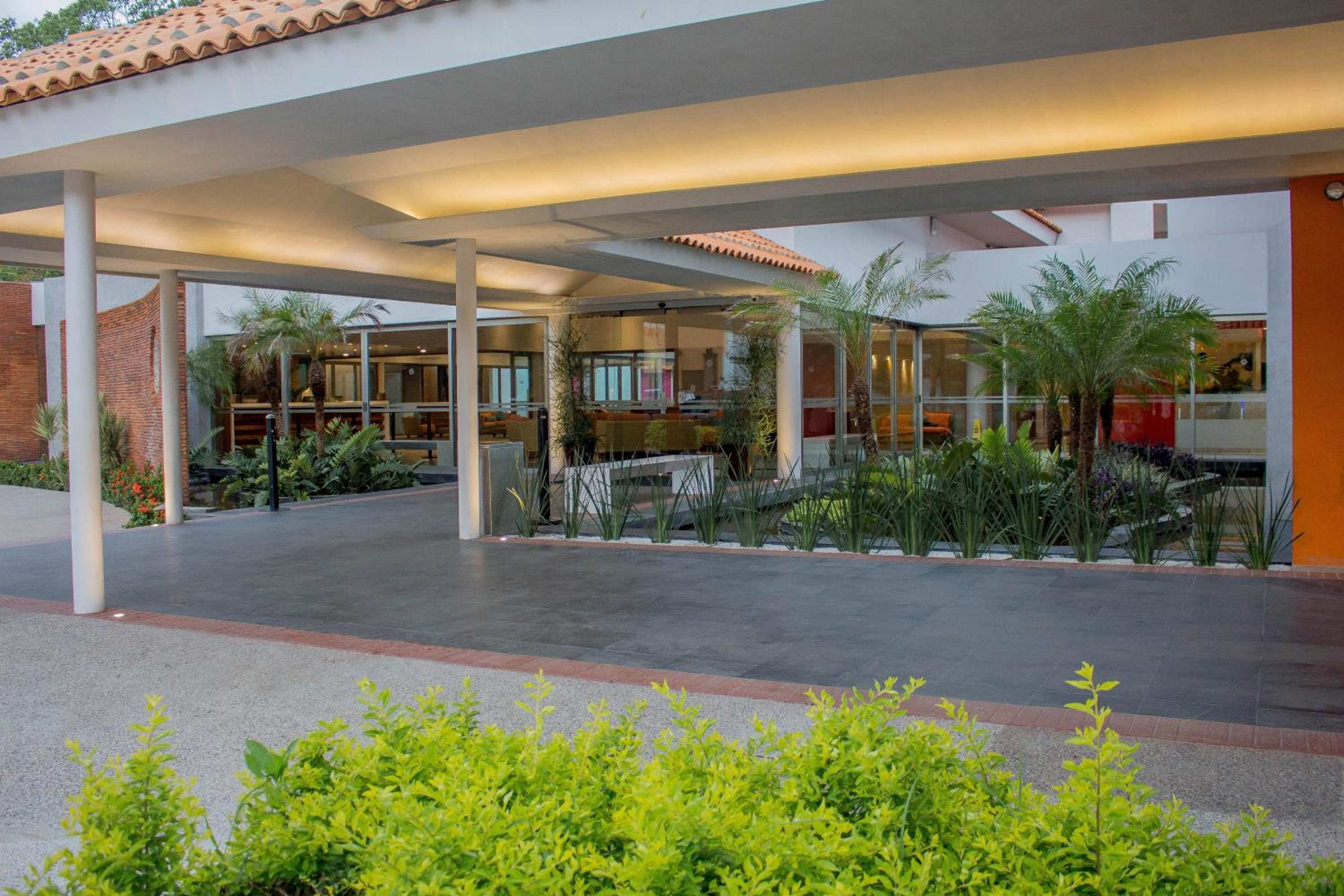 Puerto Vallarta Vacations - Plaza Pelicanos Club Beach Resort All Inclusive - Property Image 166