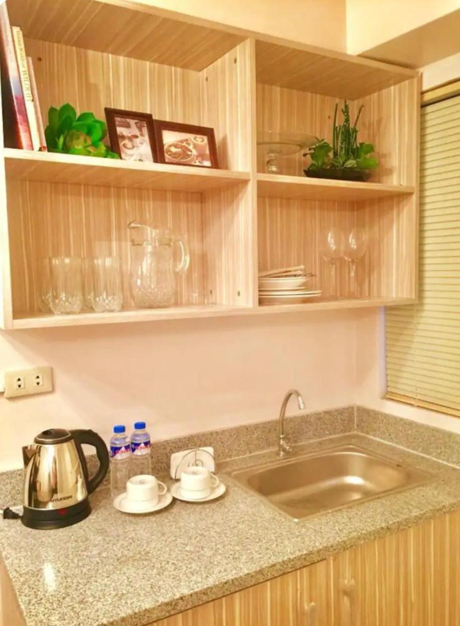 Romantic 2BR Condo unit with free WiFi view 5