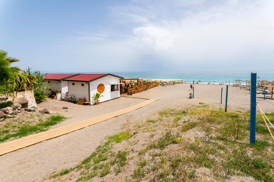 Photo 48