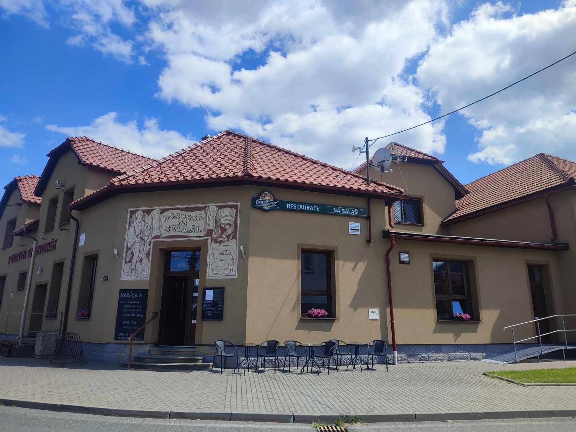 Penzion a restaurace Na Salaši