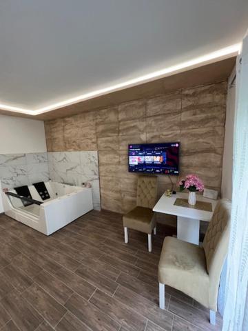 5 star apartment