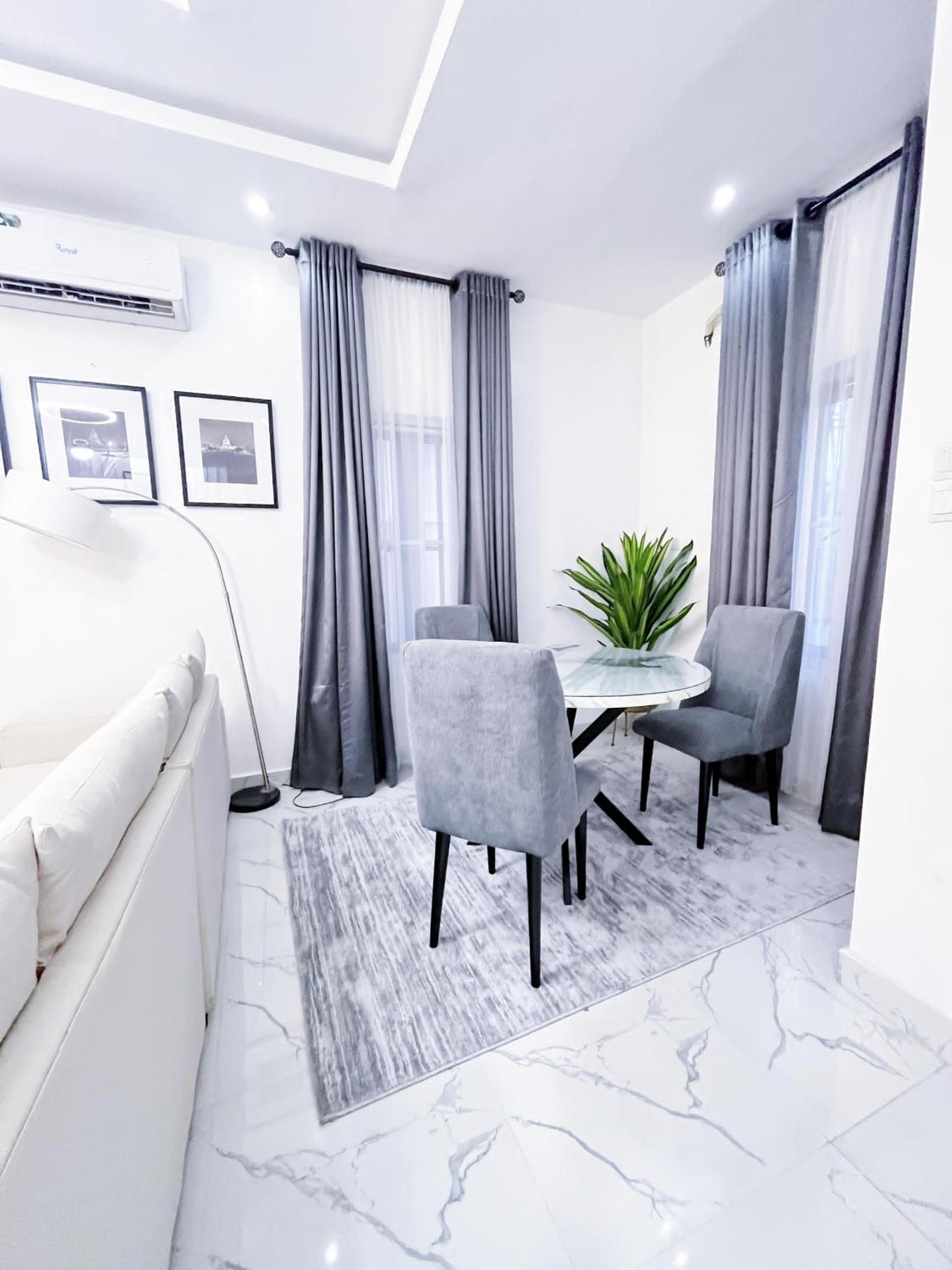 C'stella 3 bed Luxury Apartment view 4
