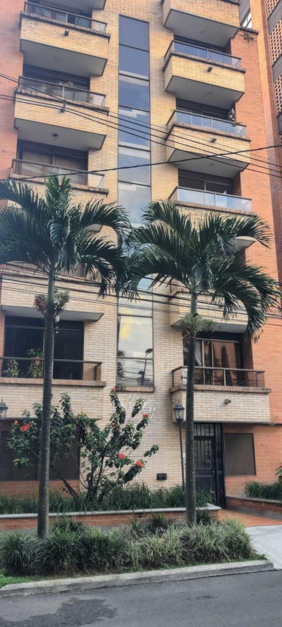 Alquiler de Habitación en hermoso Apartamento Envigado