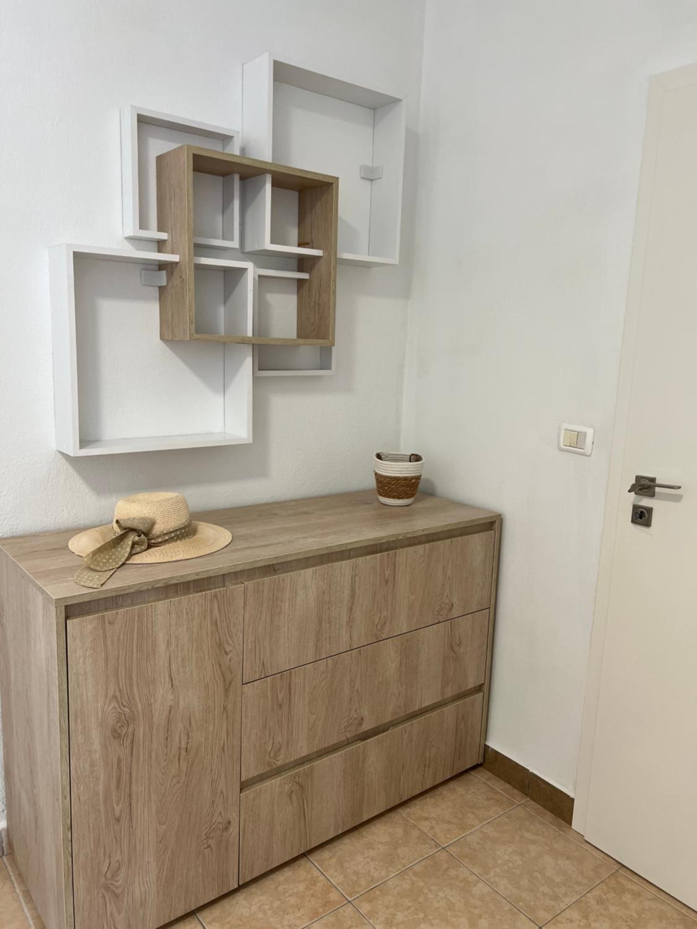 Beach Nest Apartment