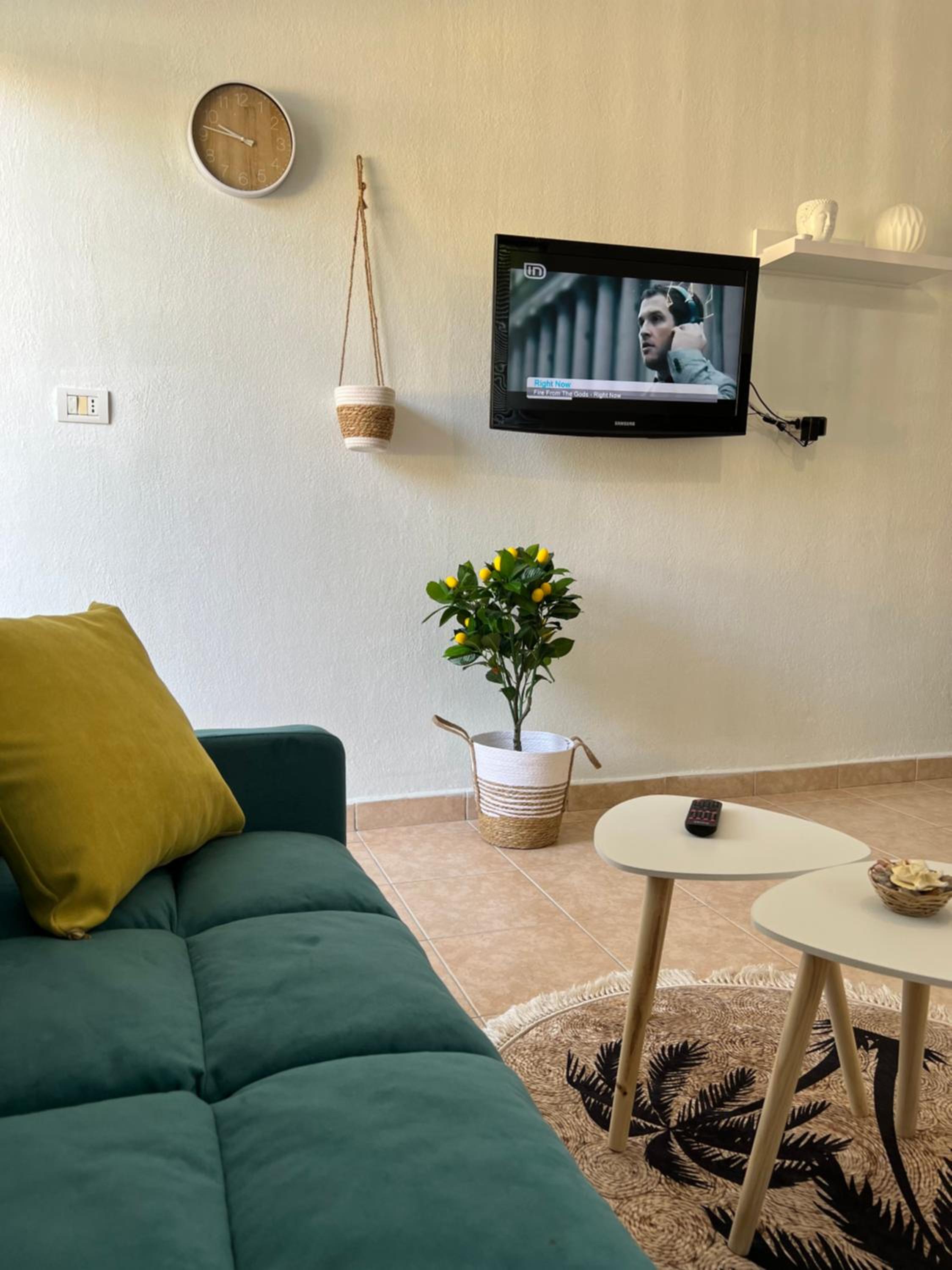 Beach Nest Apartment