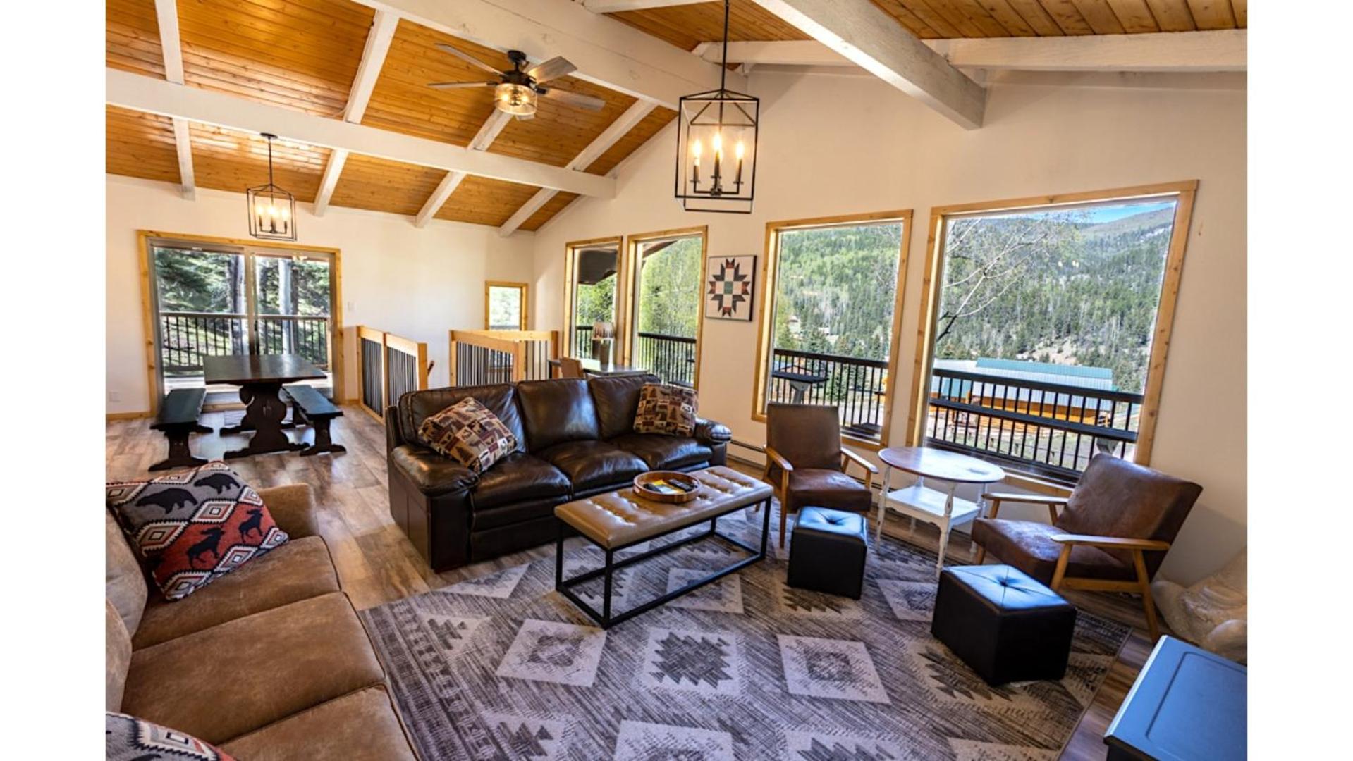 Aspen Hideaway - Fireplace - Grill - Mountain Views view 2