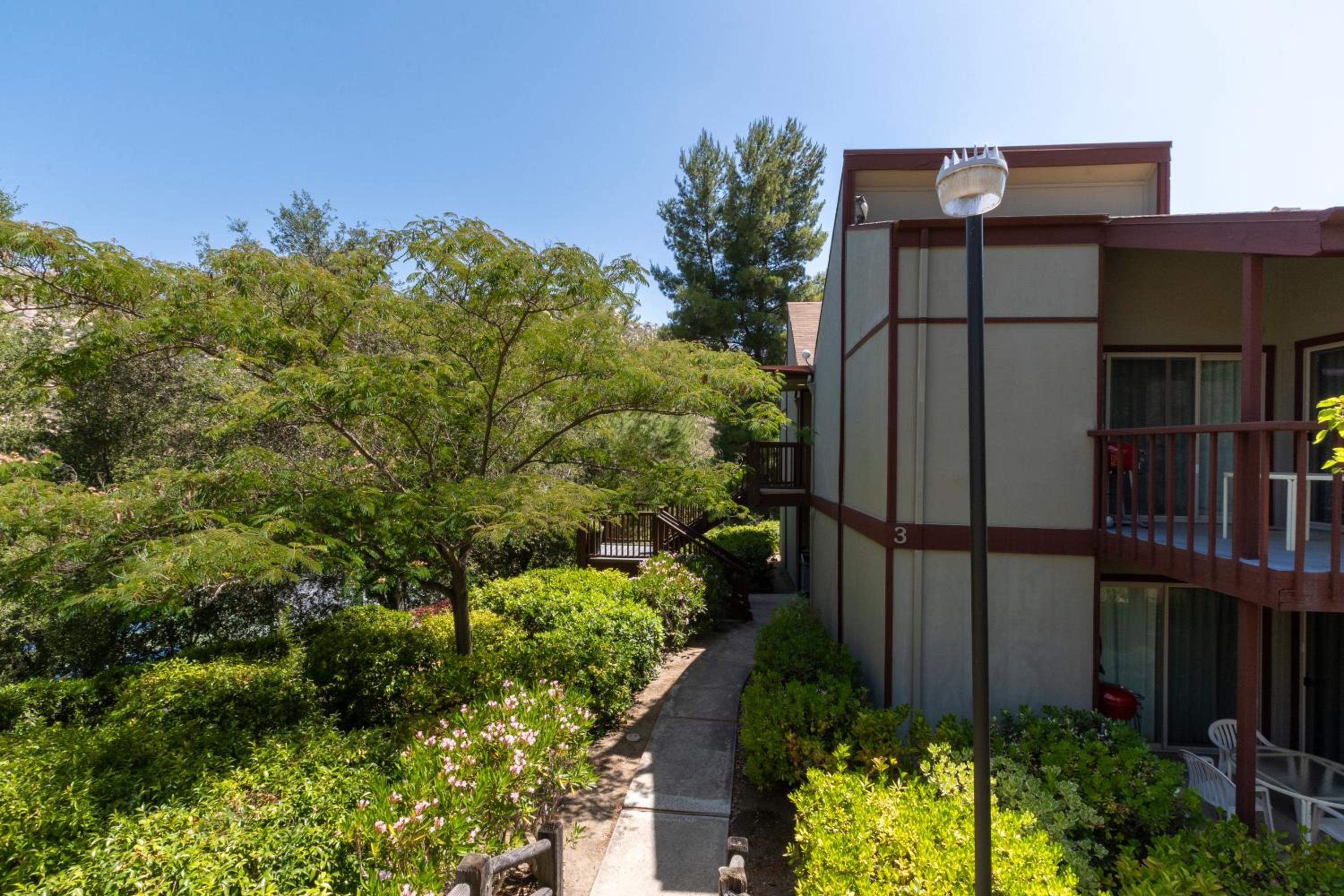 San Diego Country Estates - Property Image 8