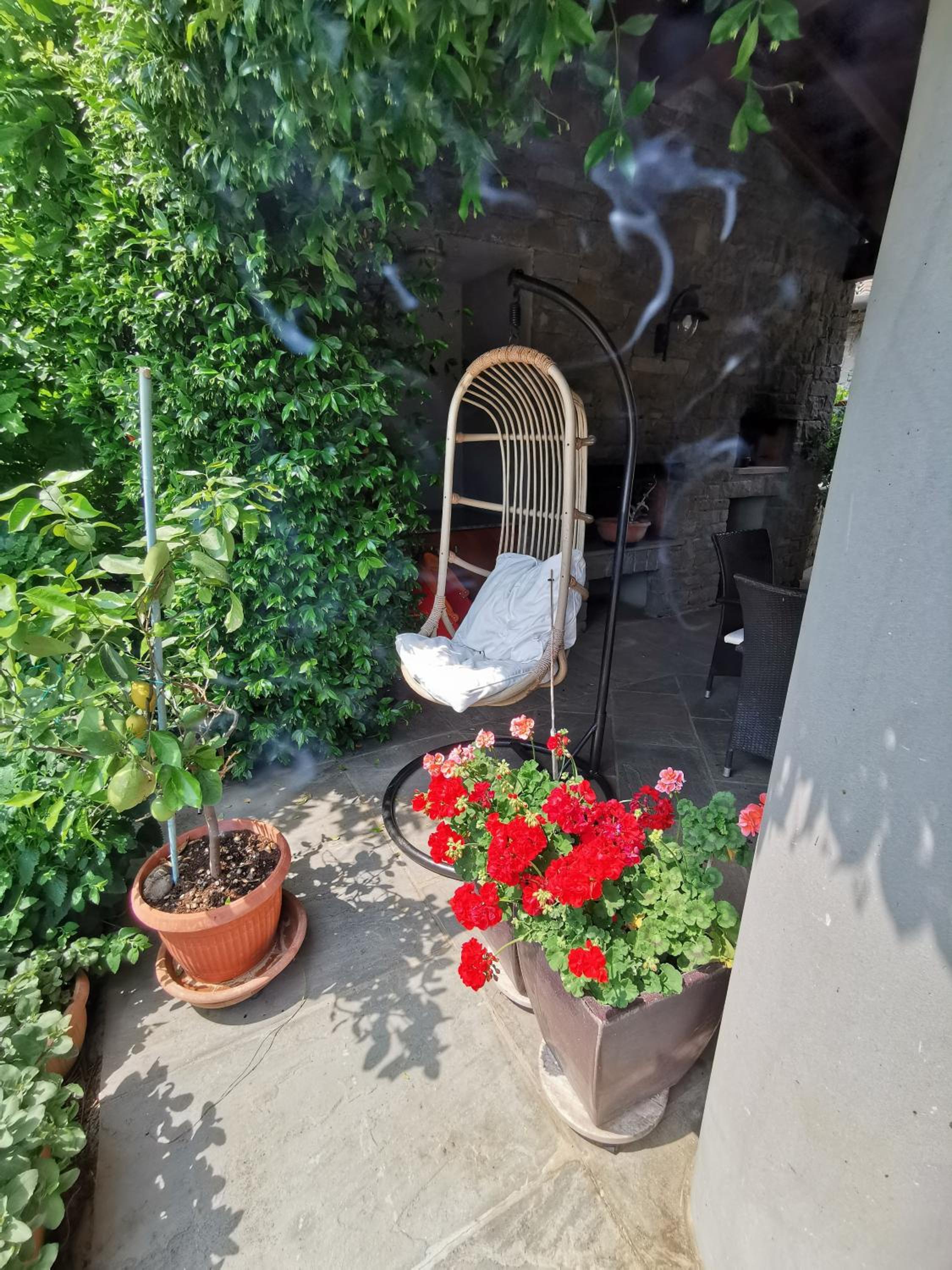 B&B VILLA MELOGRANO PONTOGLIo view 4
