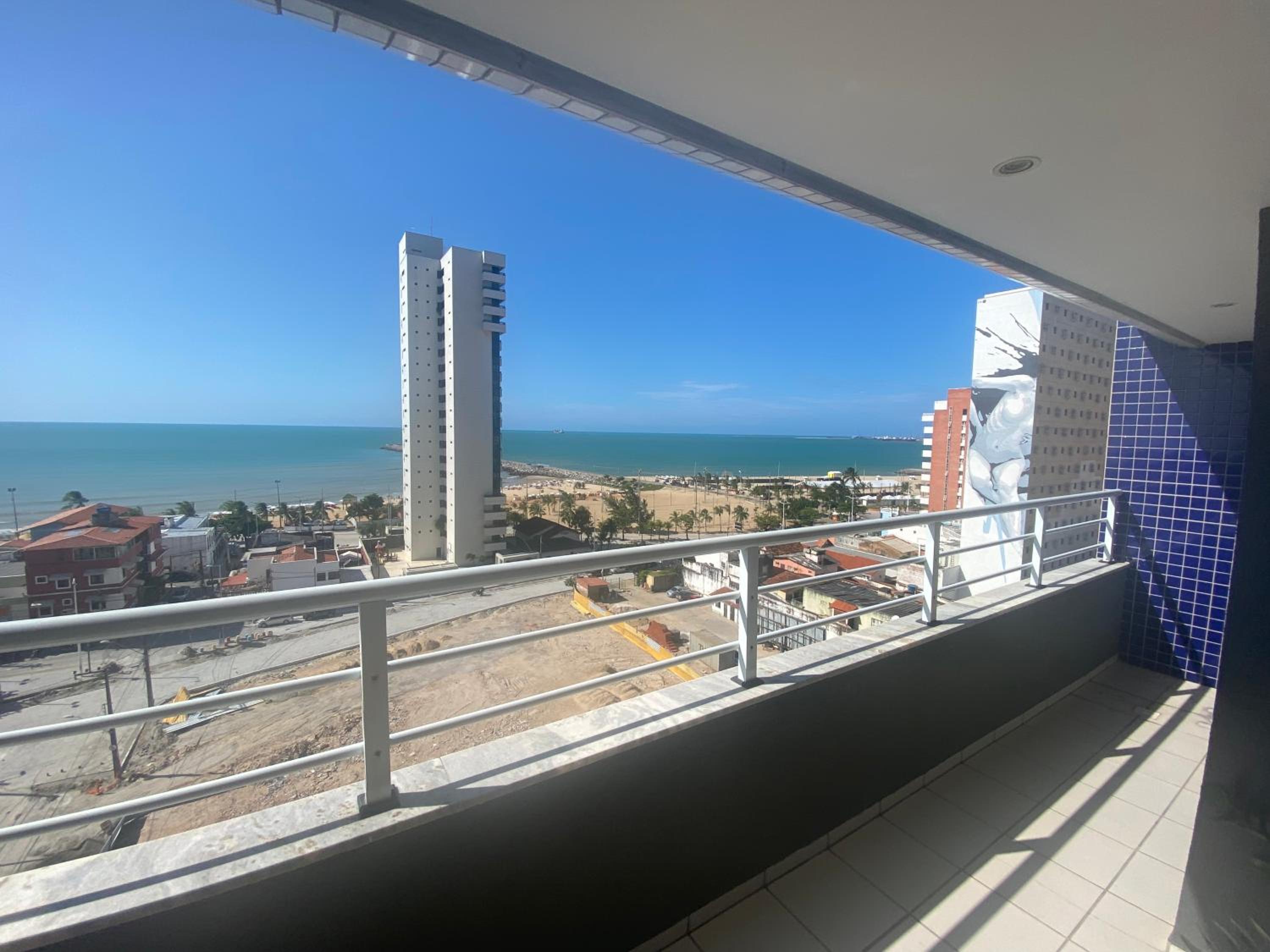 Varandas de Iracema 901 com bela vista para o mar