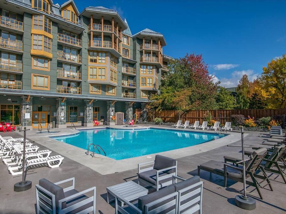 Cascade Lodge Premium Suite, with Pool & Hot Tub