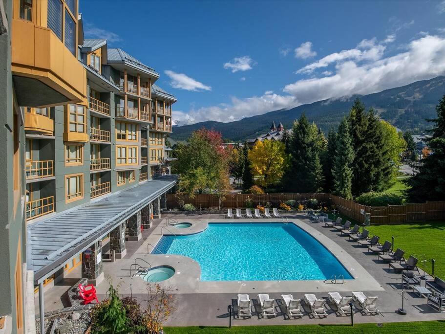Cascade Lodge Premium Suite, with Pool & Hot Tub