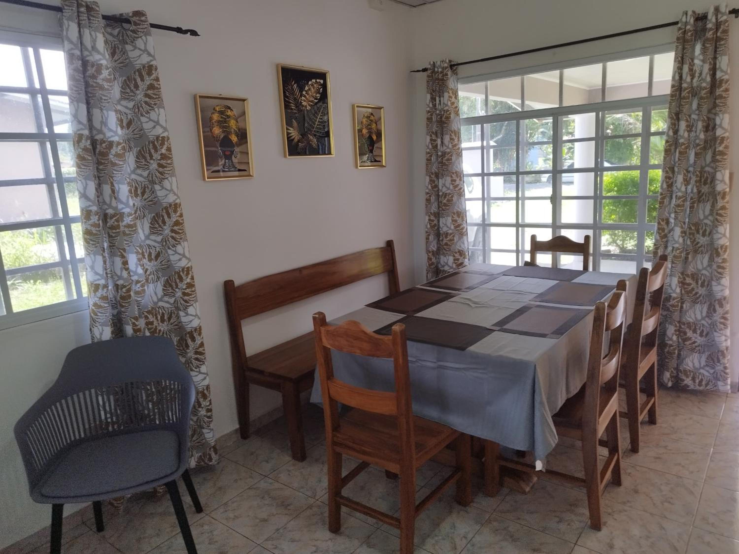 Casa Little Italy view 4