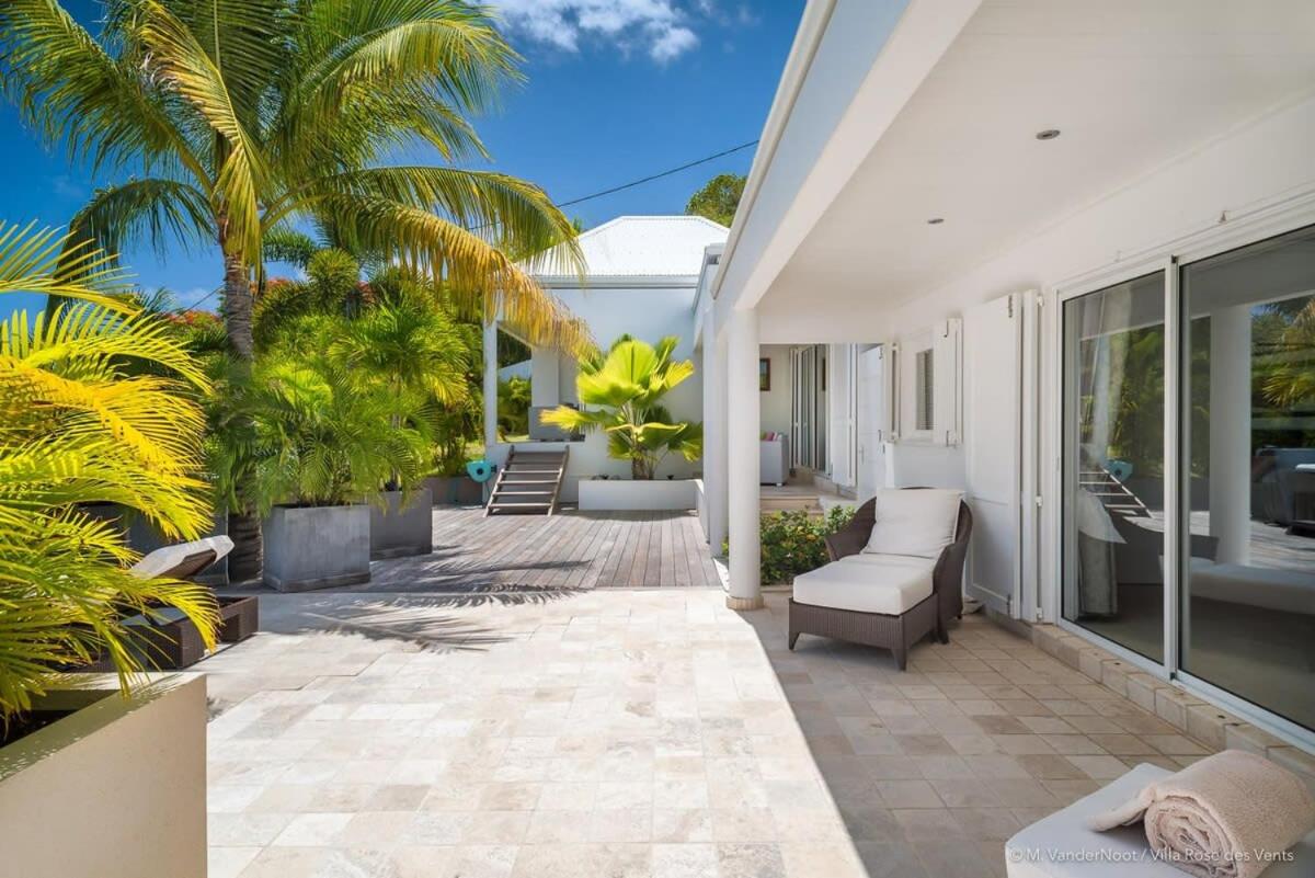 Cozy And Stylish Villa Overlooking Grand Cul De Sac