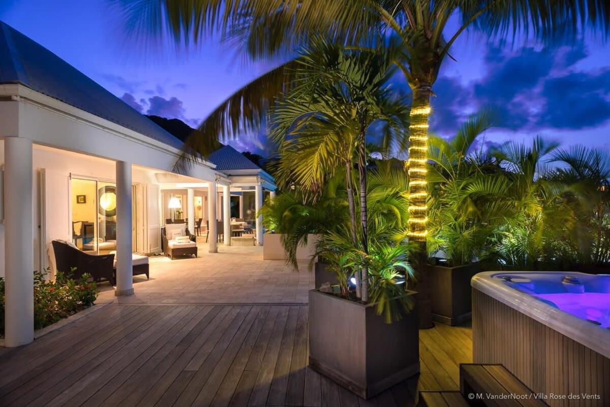 Cozy And Stylish Villa Overlooking Grand Cul De Sac